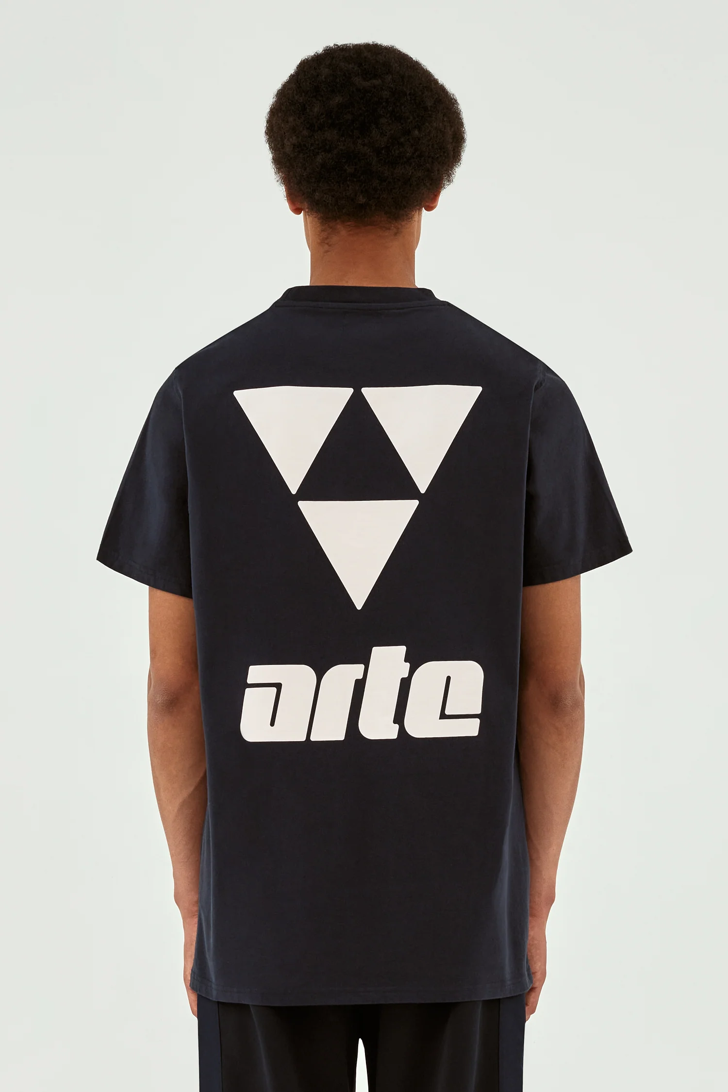 667 T-shirt - Navy - Image 2