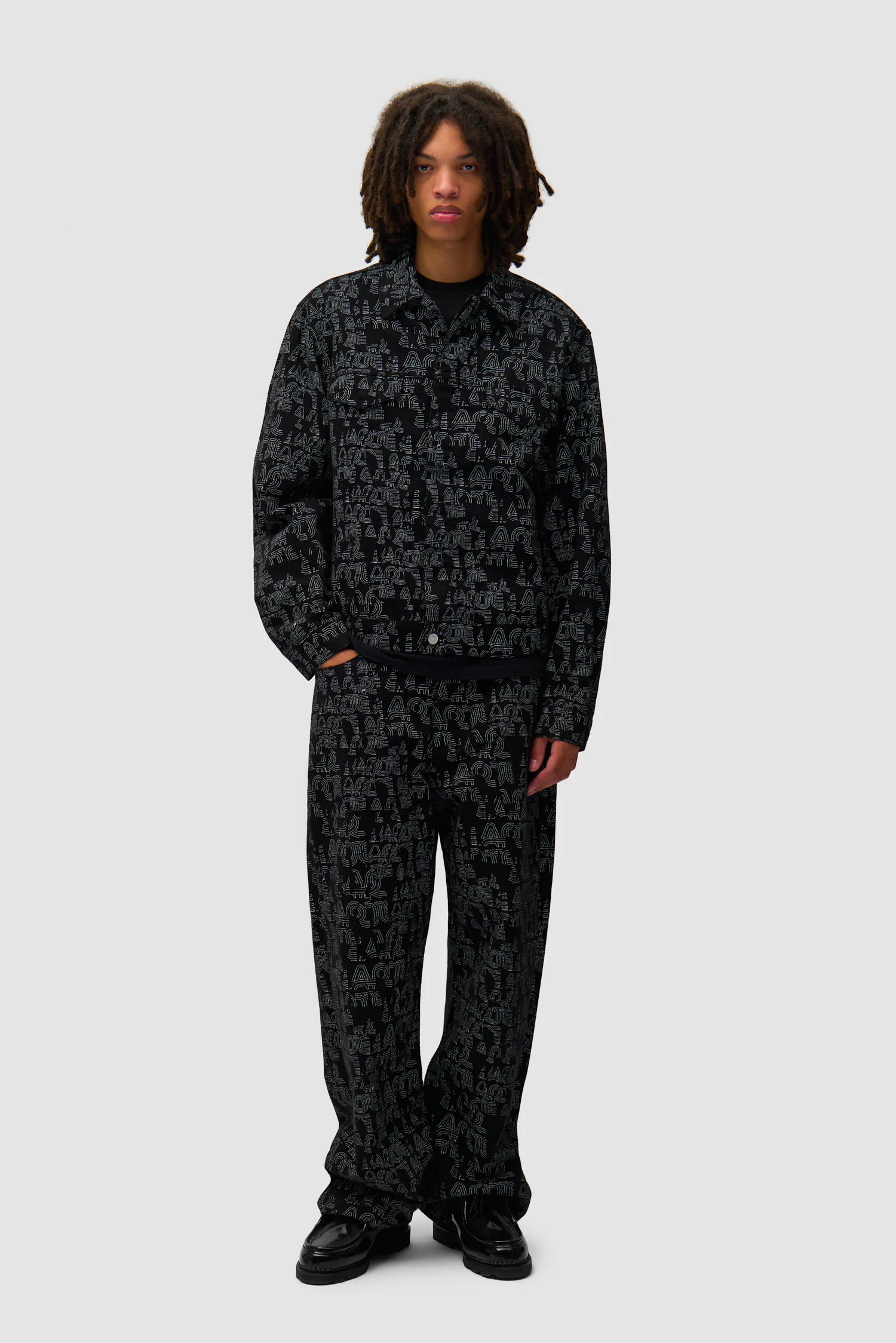 Allover Arte Jacket - Black - Image 4