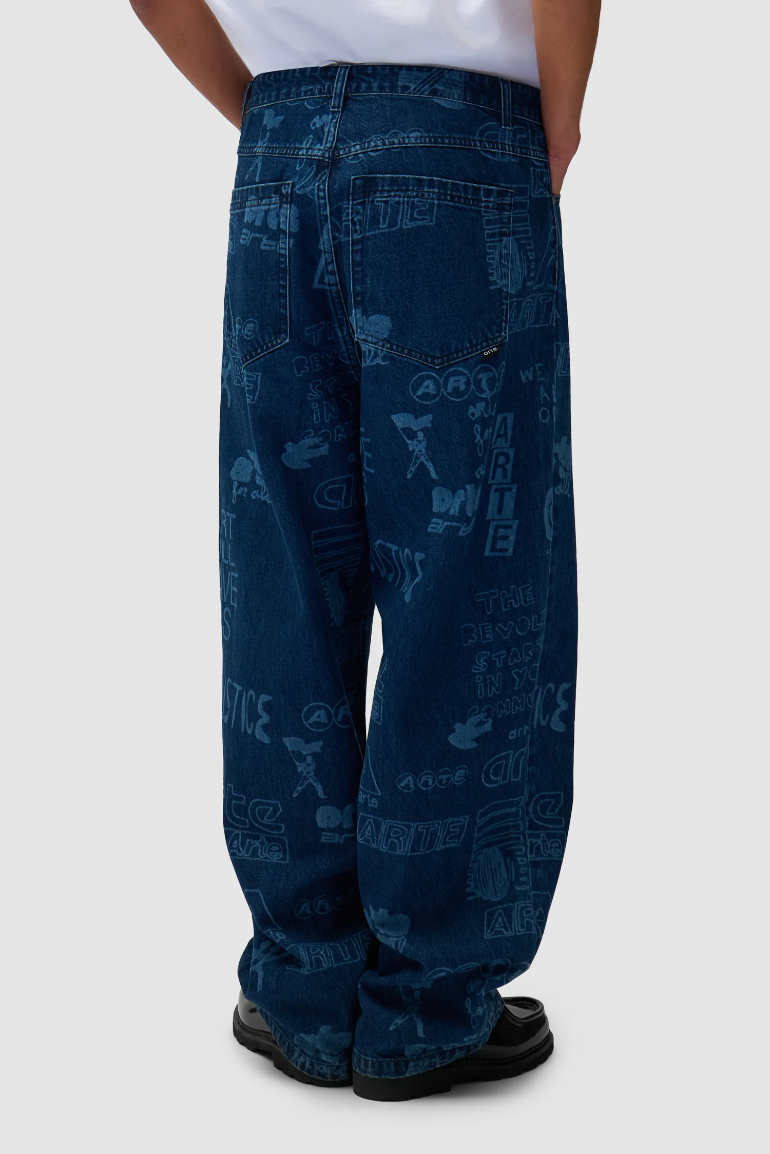 Graffiti Allover Pants - Bleach - Image 4