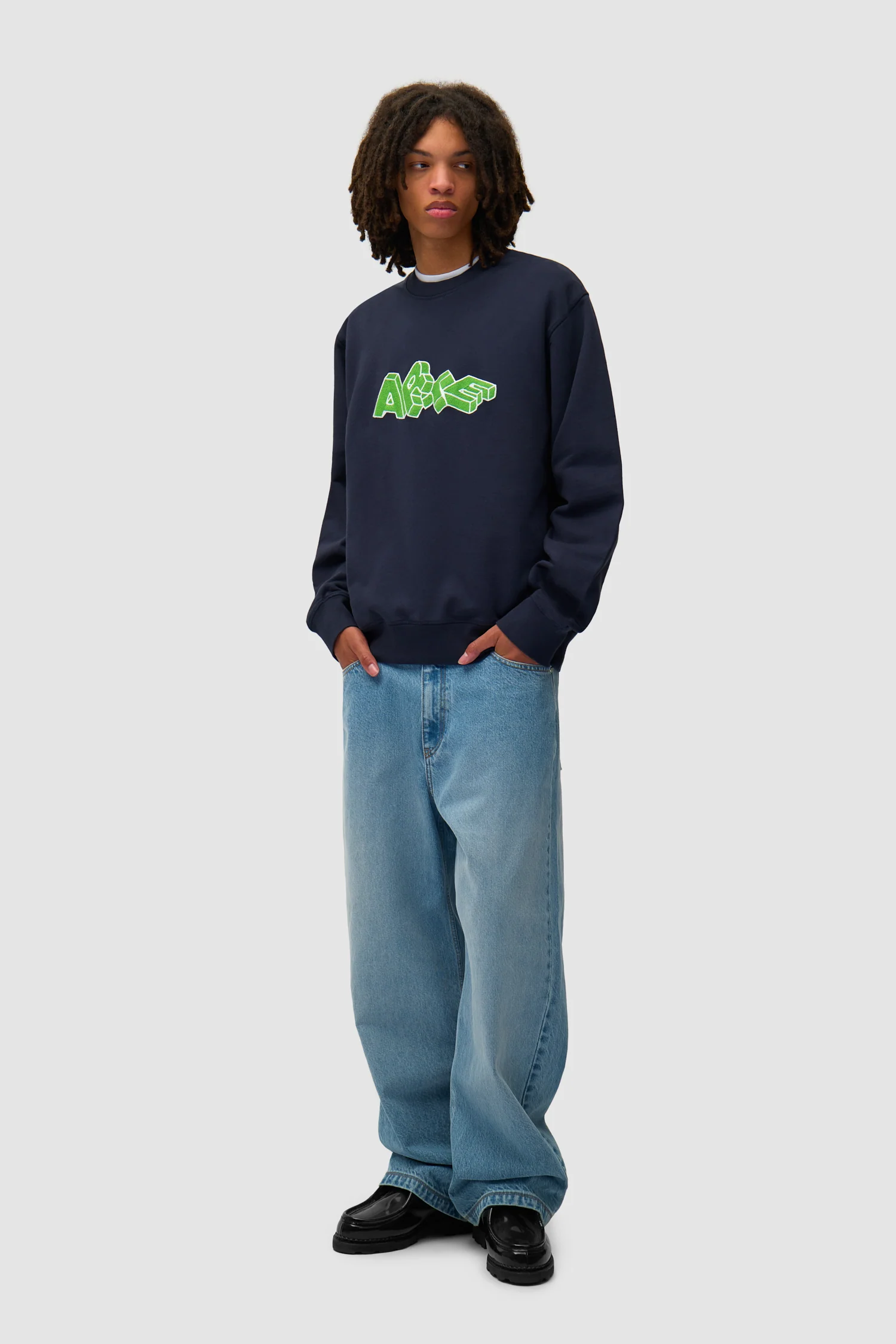 Arte Blocks Crewneck - Navy - Image 4