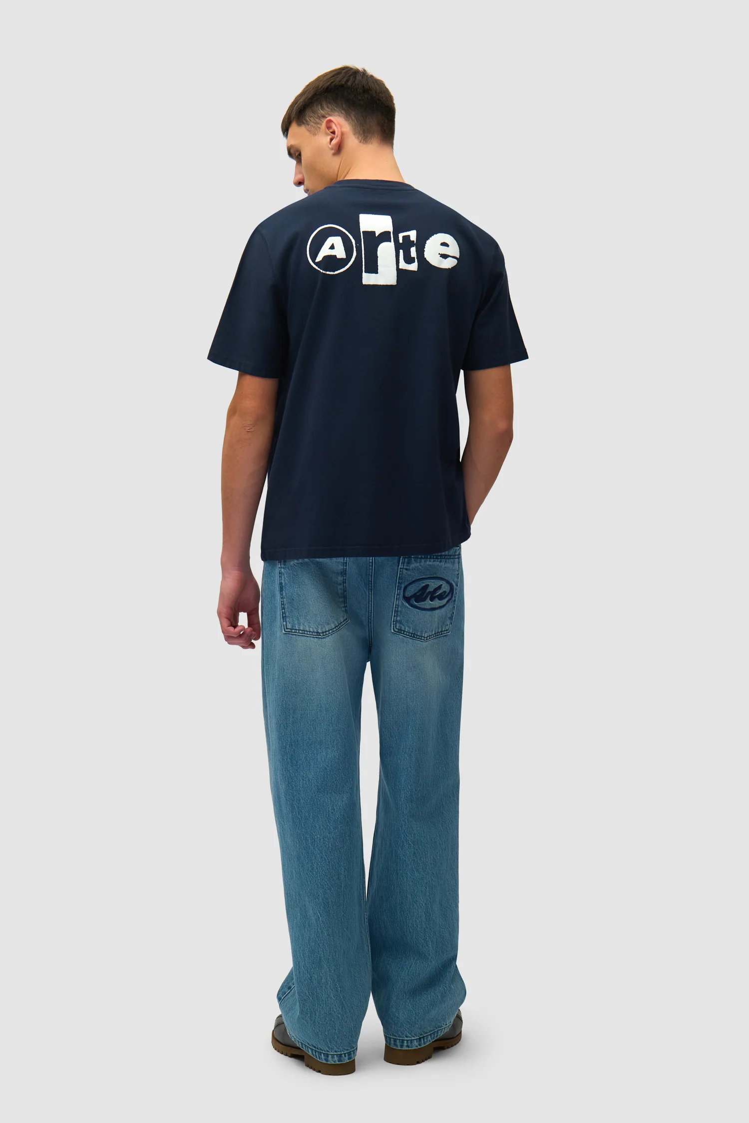 Back Collage T-shirt - Navy - Image 5