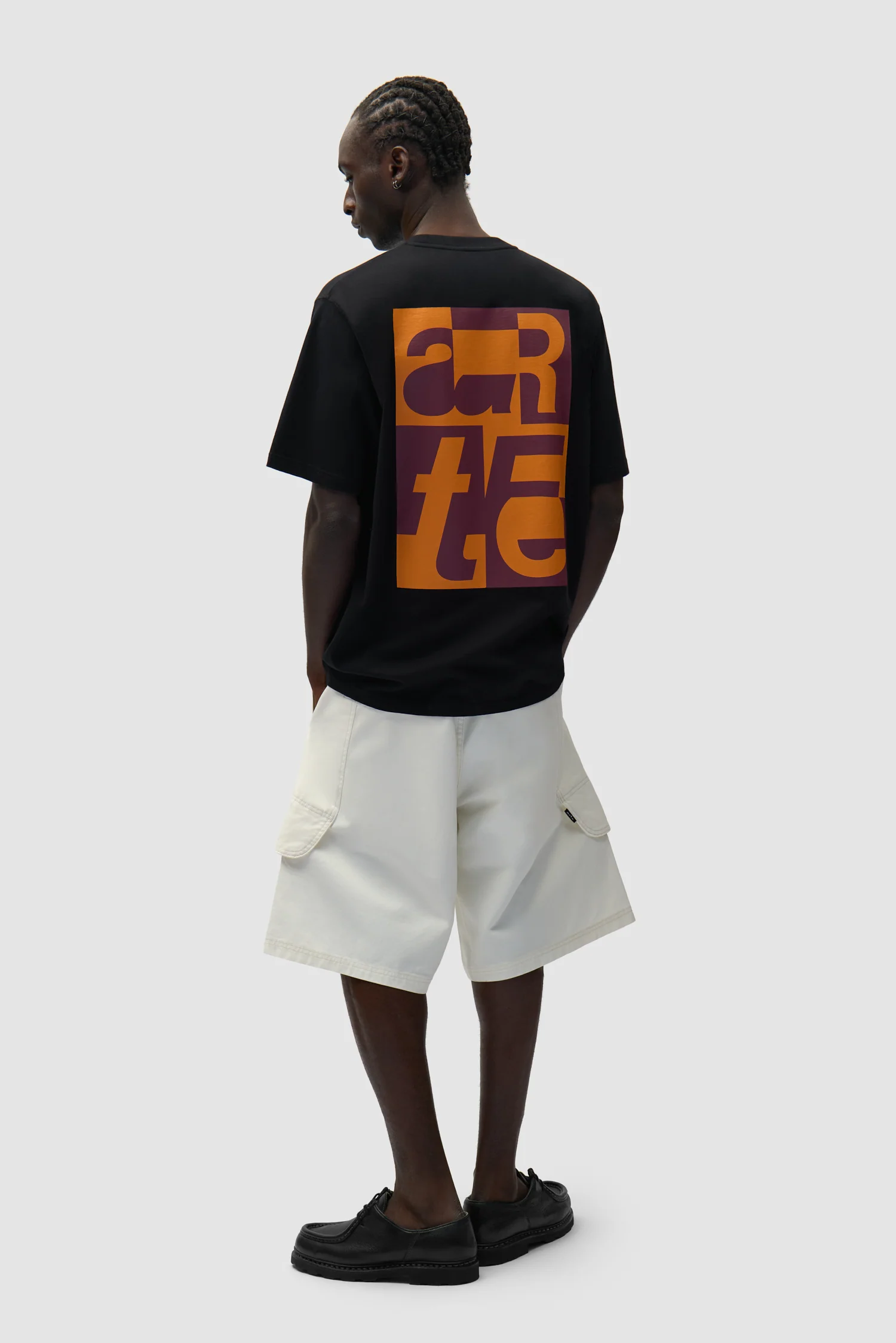 Back Graphic T-shirt - Black - Image 5