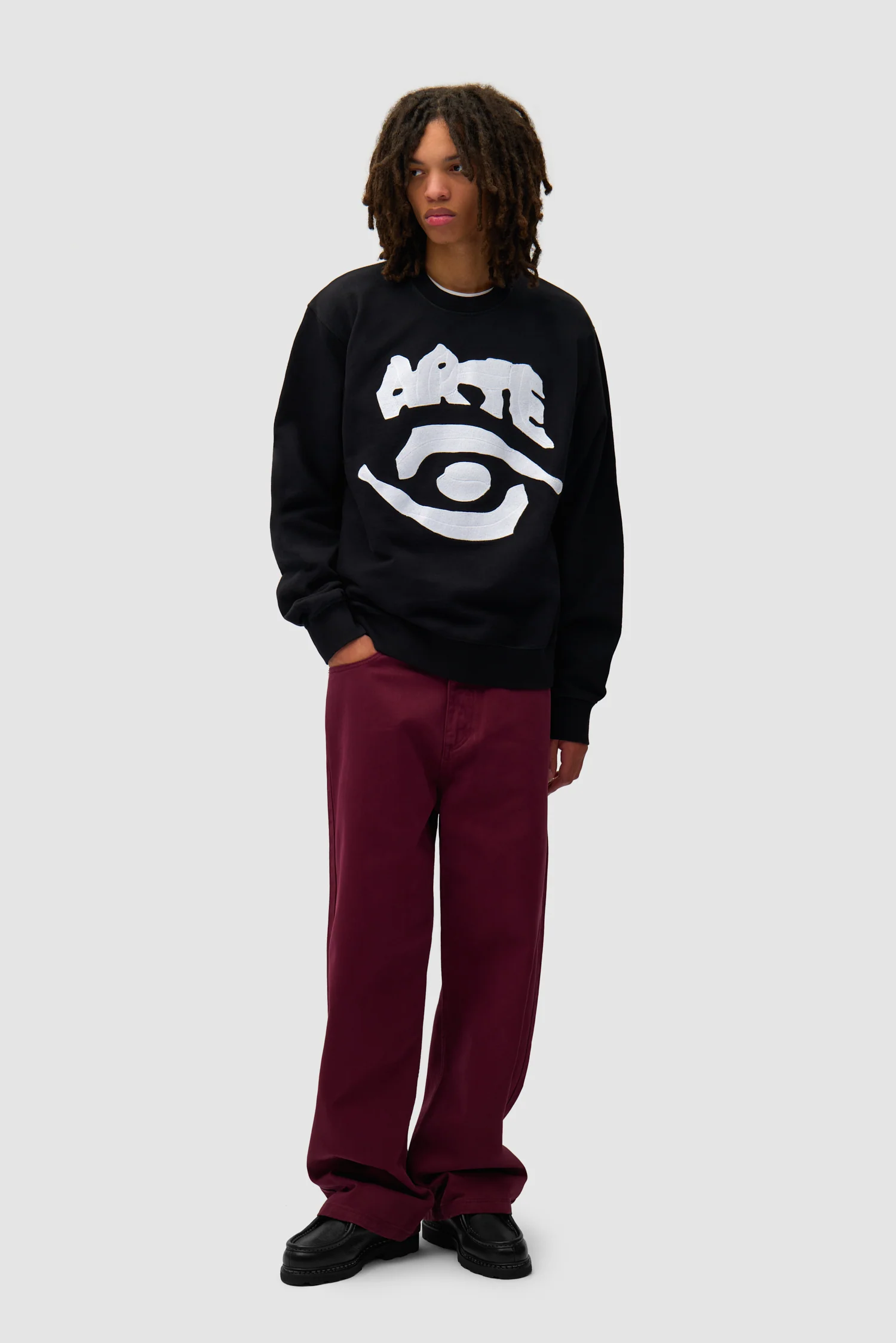 Back Pocket Graphic Pants - Bordeaux - Image 5