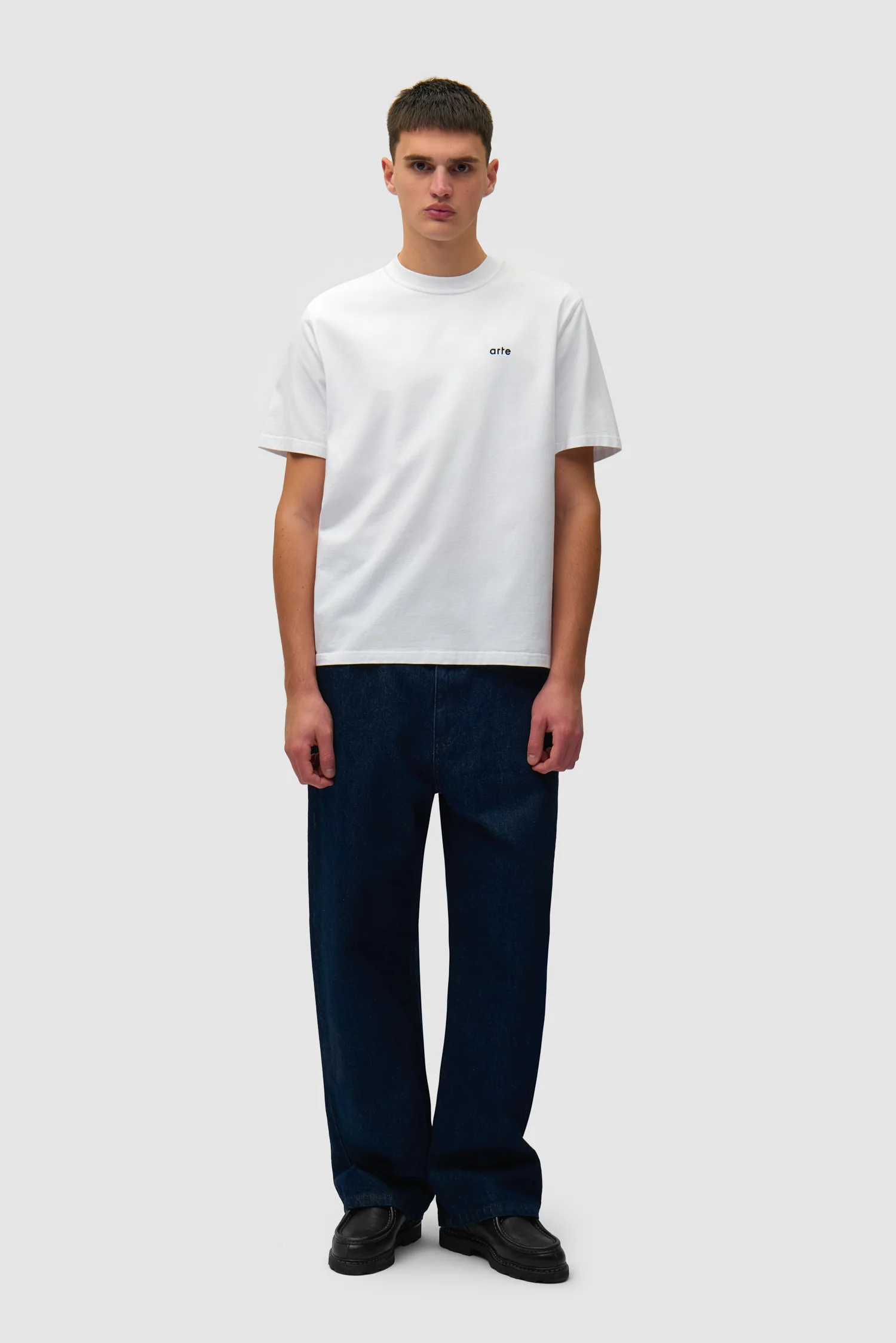 Back Poster T-shirt - White - Image 6