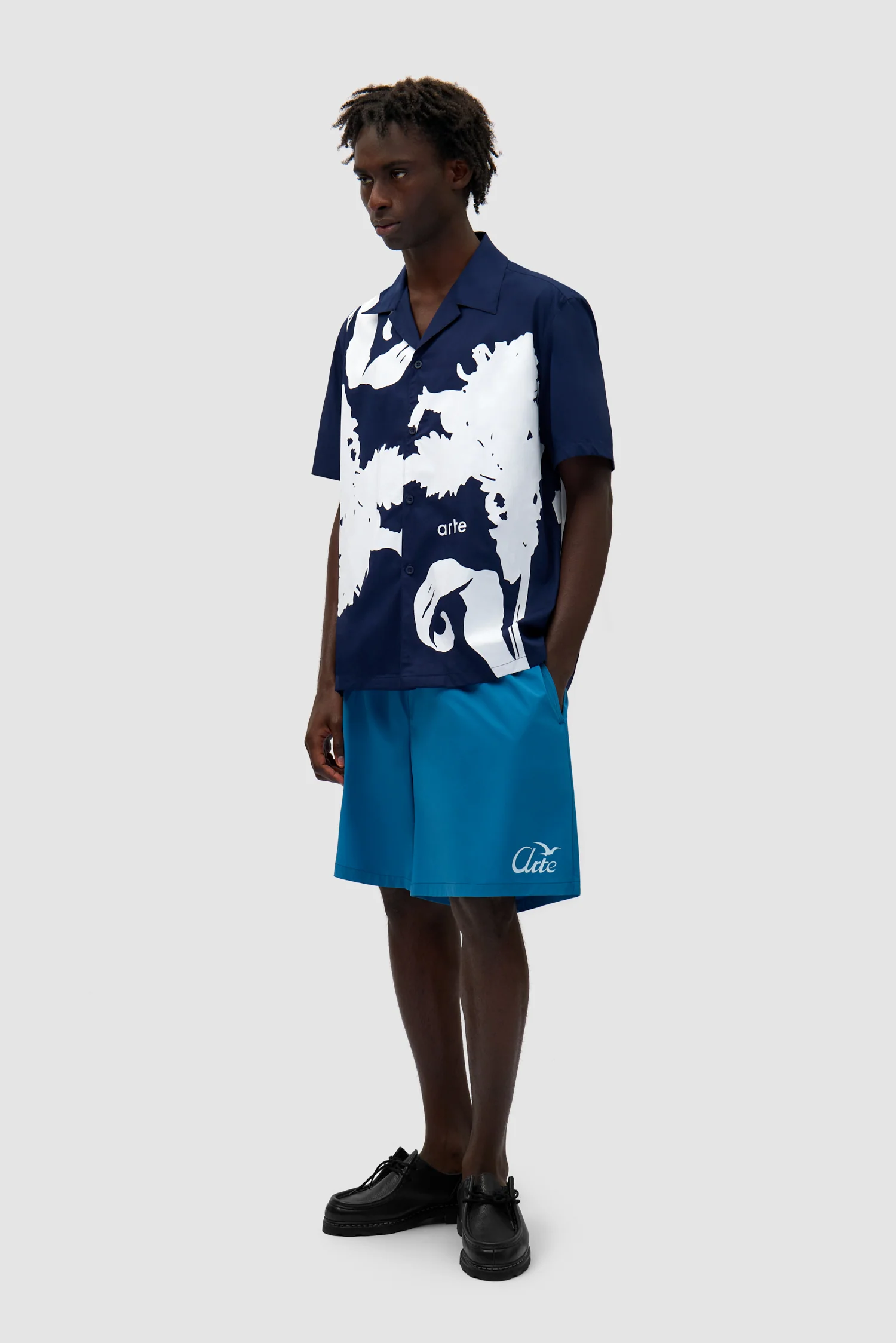 Big Flower Shirt - Navy/White - Image 5