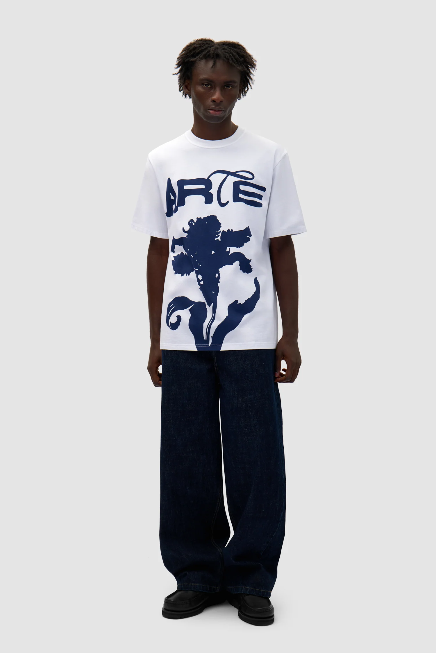 Big Flower T-shirt - White - Image 4