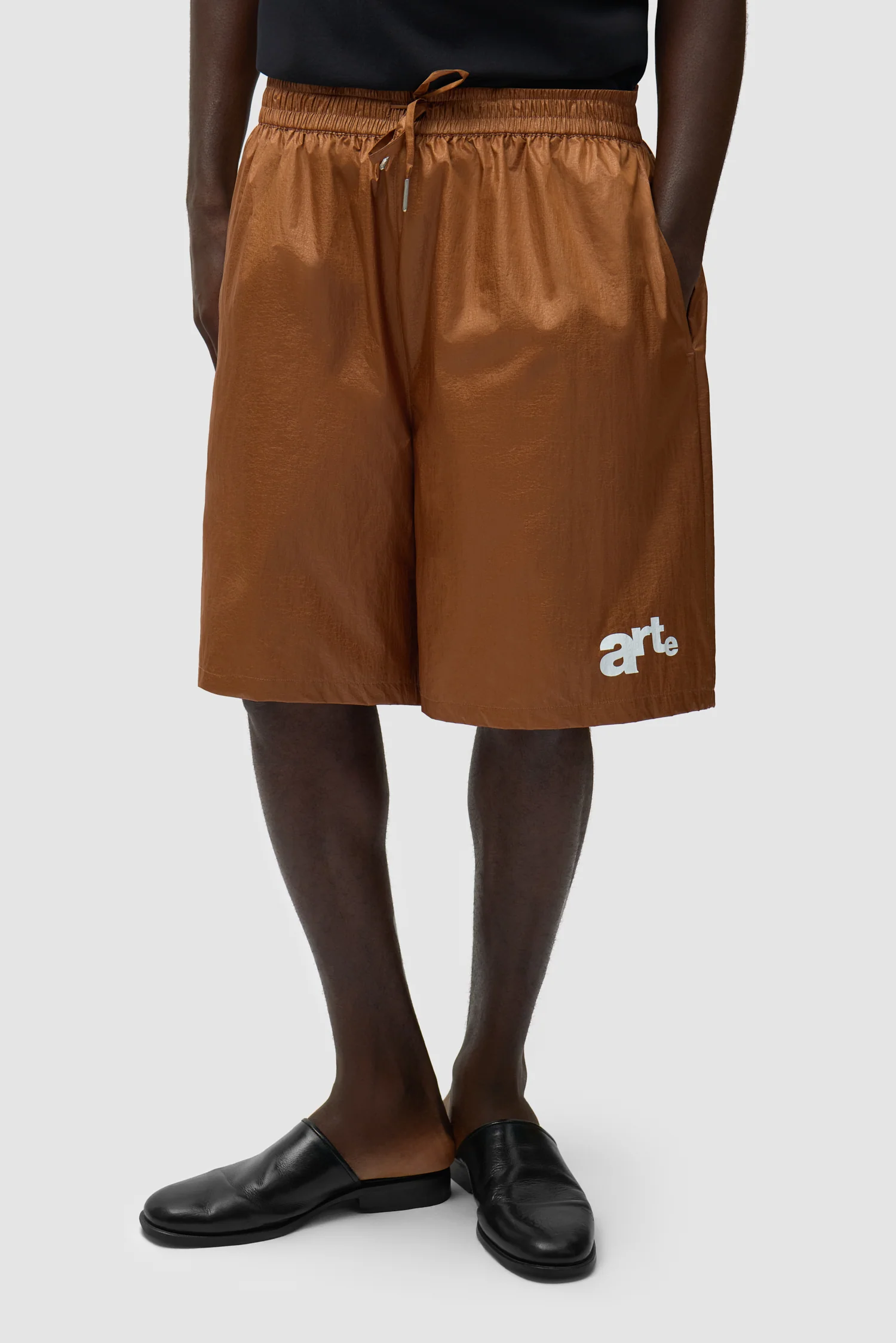 Big Logo Shorts - Orange - Image 2
