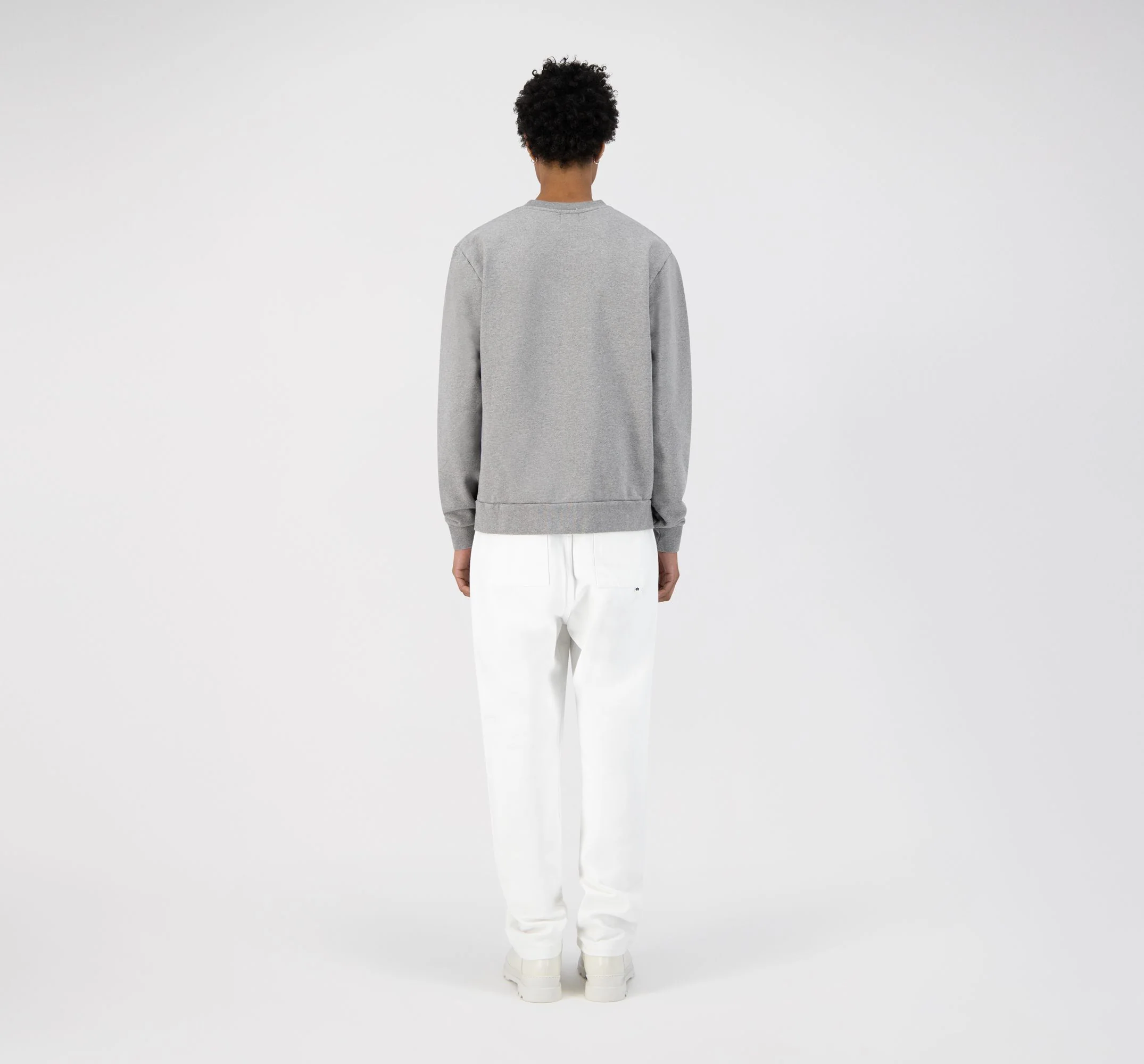 Cassat Heart Logo Sweater - Grey - Image 4