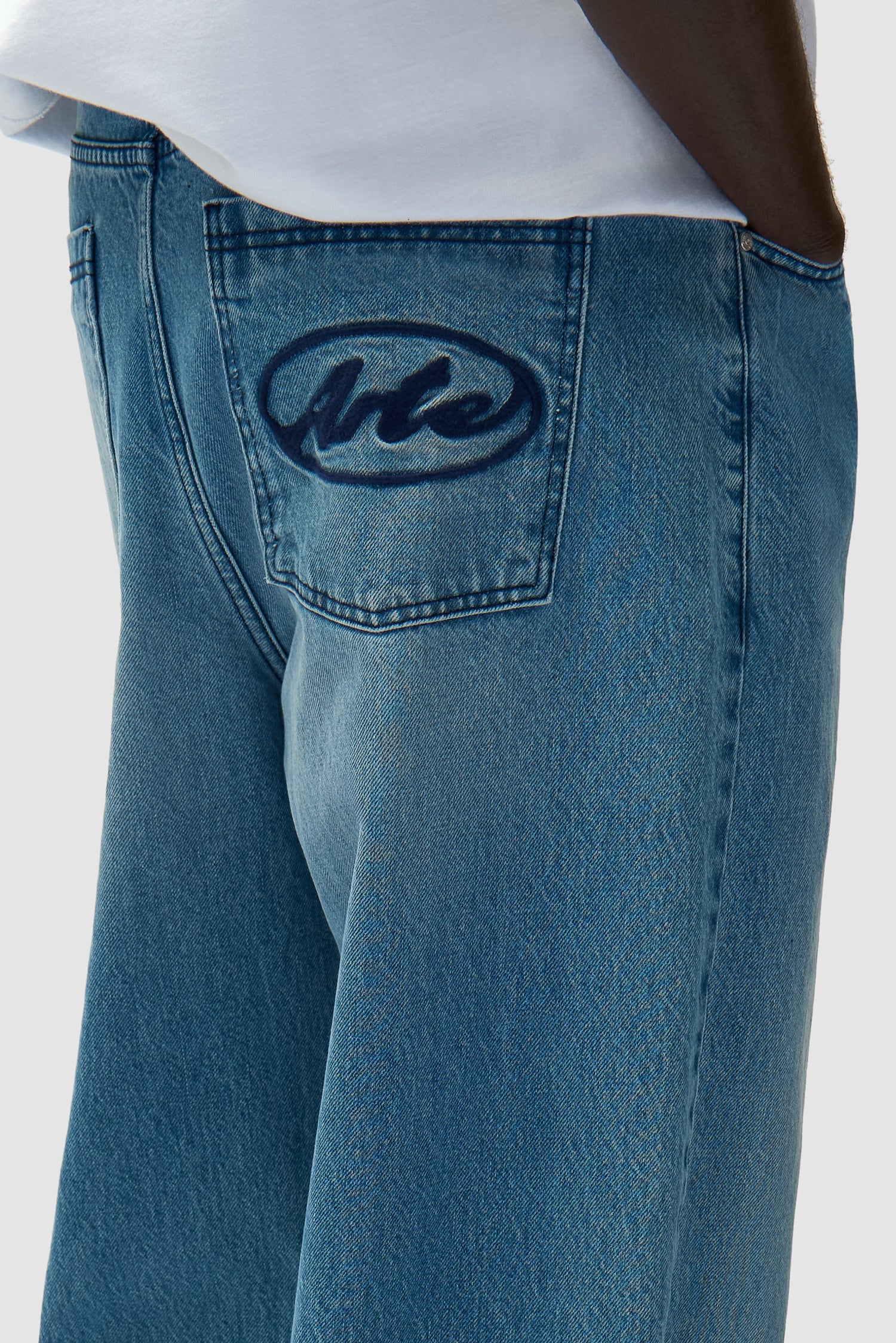 Circle Logo Pocket Pants - Denim Bleach - Image 8