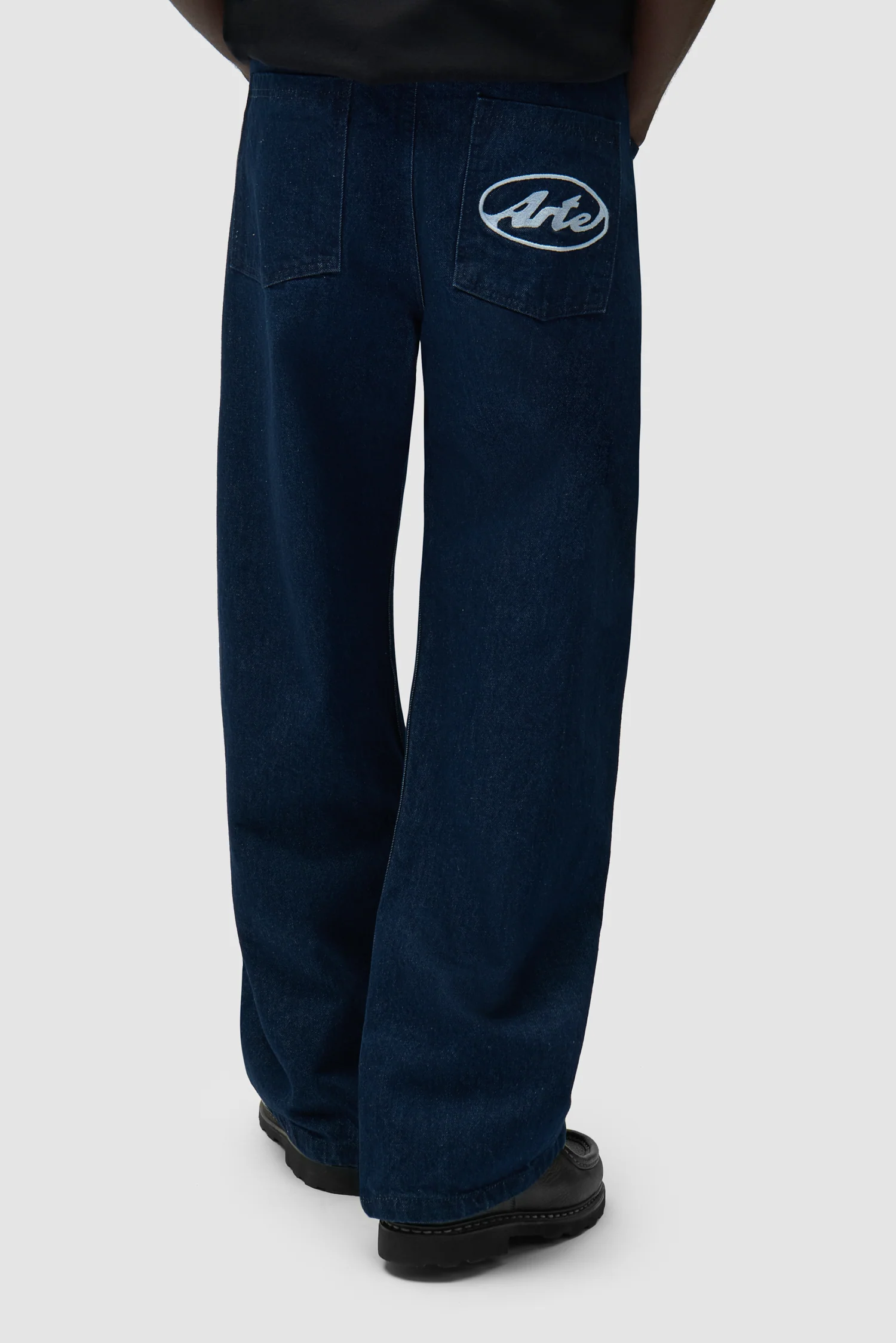 Circle Logo Pocket Pants - Raw Denim - Image 4