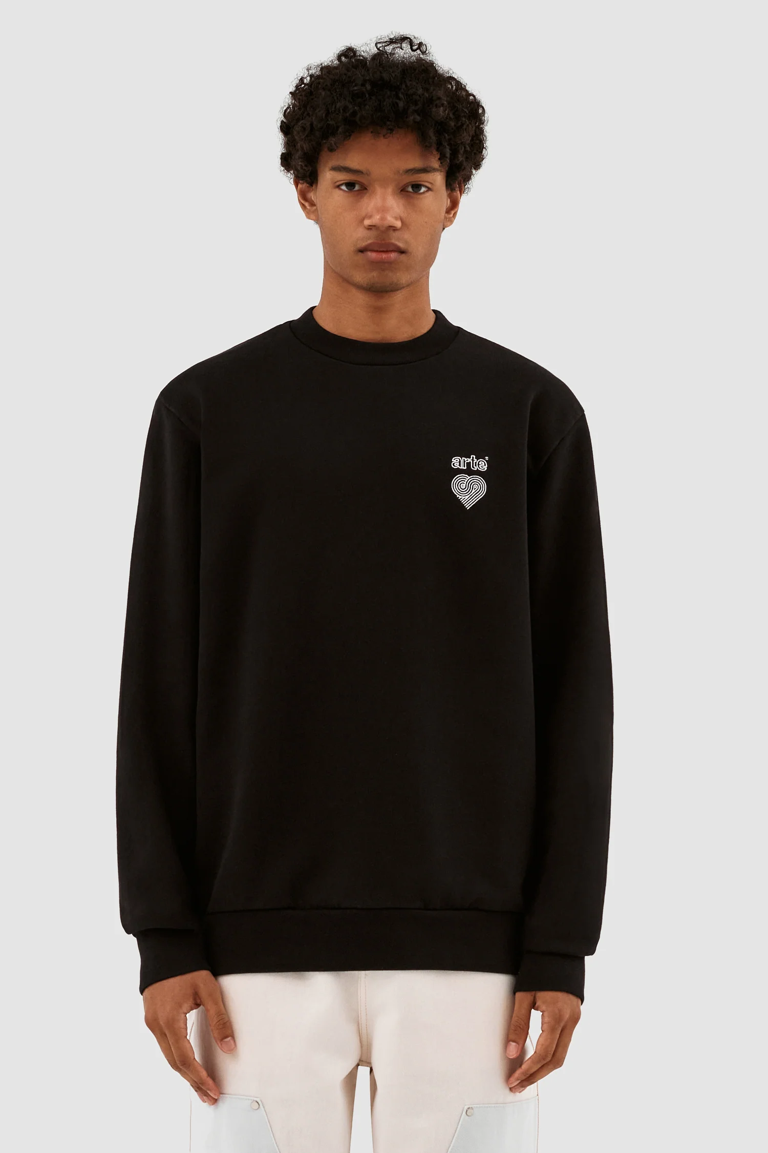 Conrad Heart Logo Crewneck - Black - Image 2
