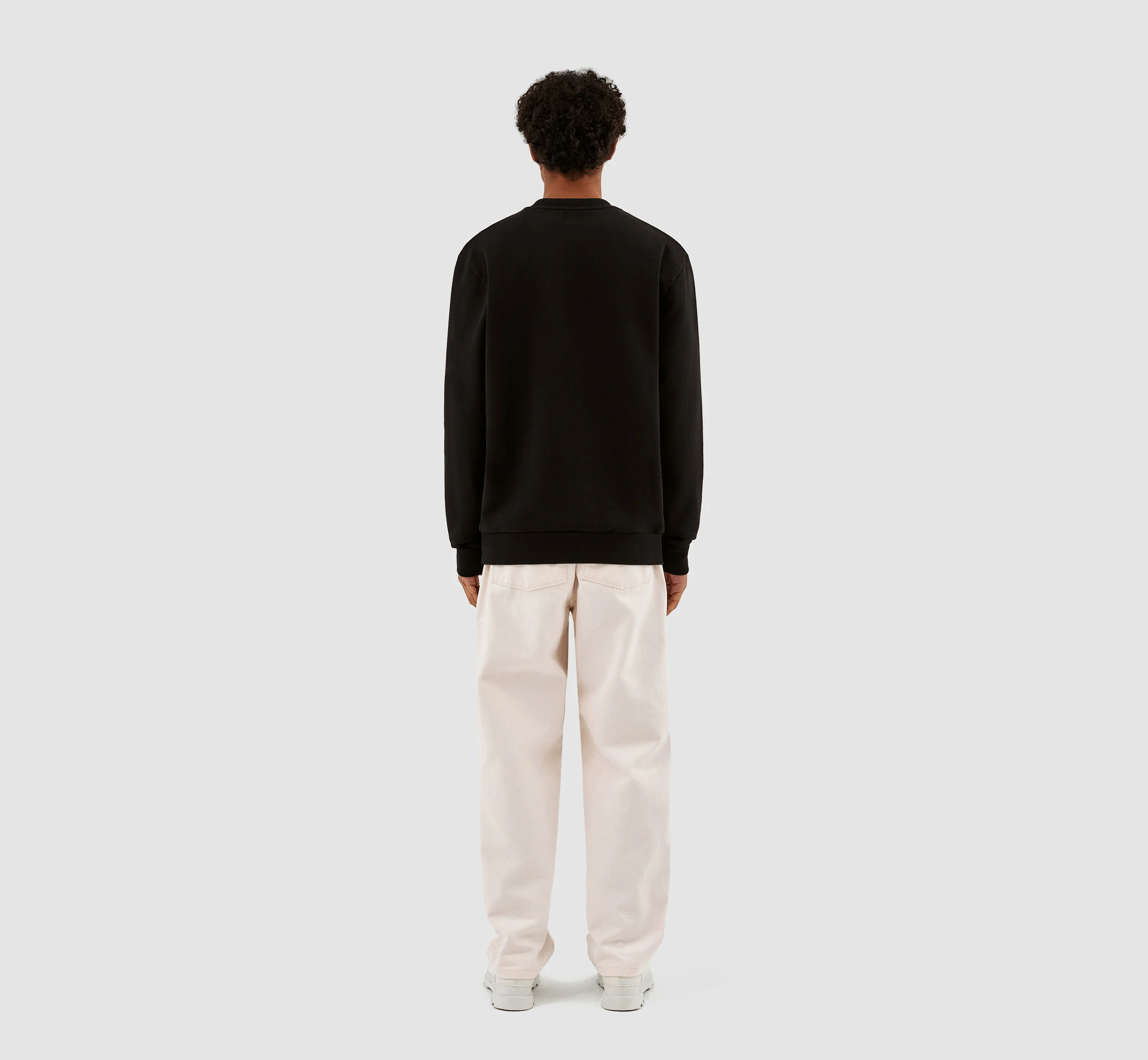 Conrad Heart Logo Crewneck - Black - Image 7