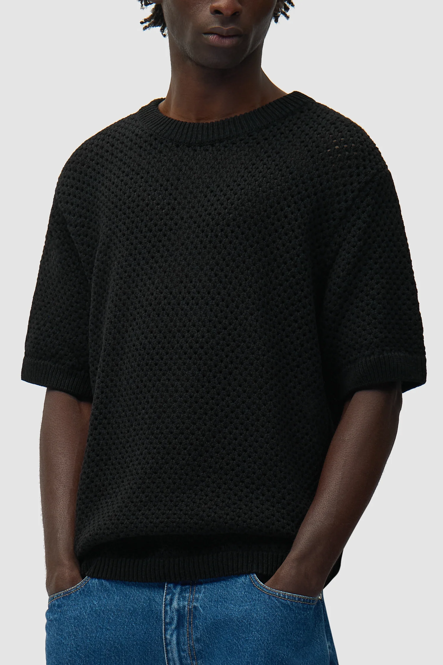 Crochet T-shirt - Black - Image 7