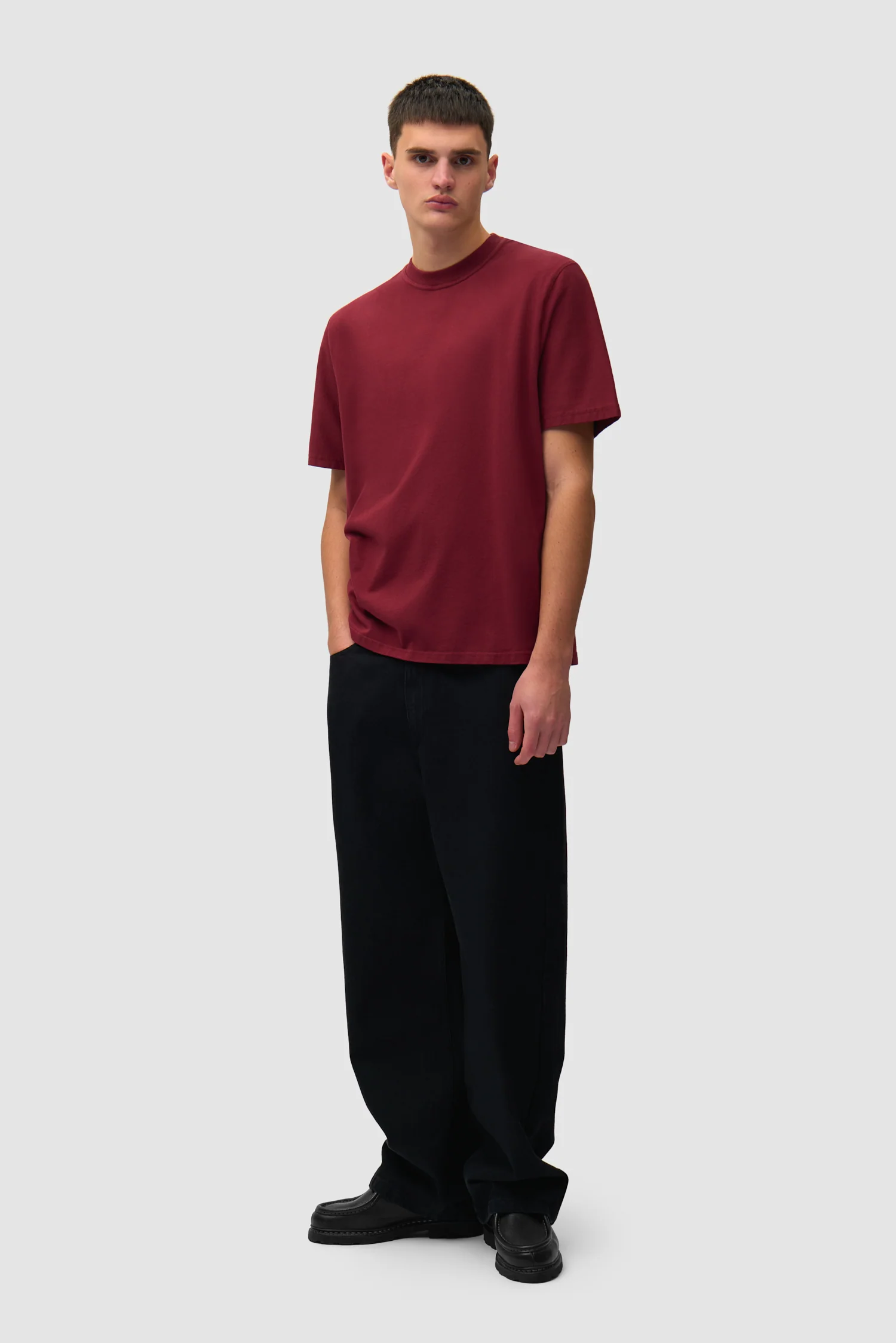 Faded Back Print T-shirt - Bordeaux - Image 6