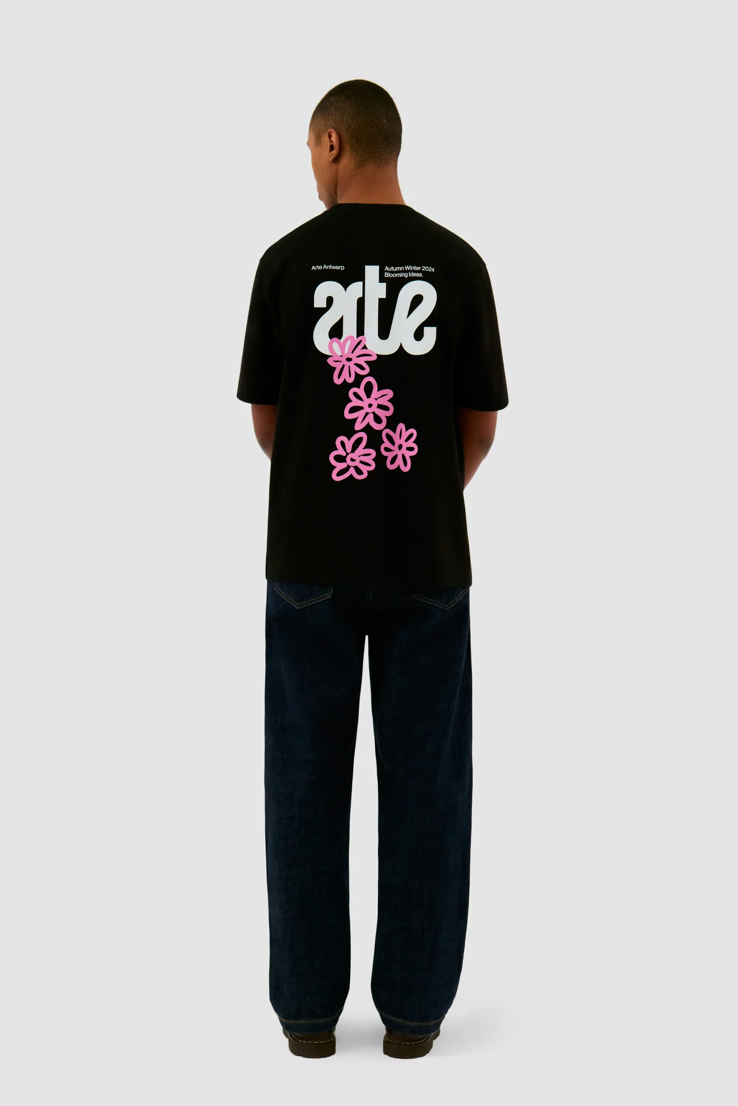 Flowers Back T-shirt - Black - Image 6