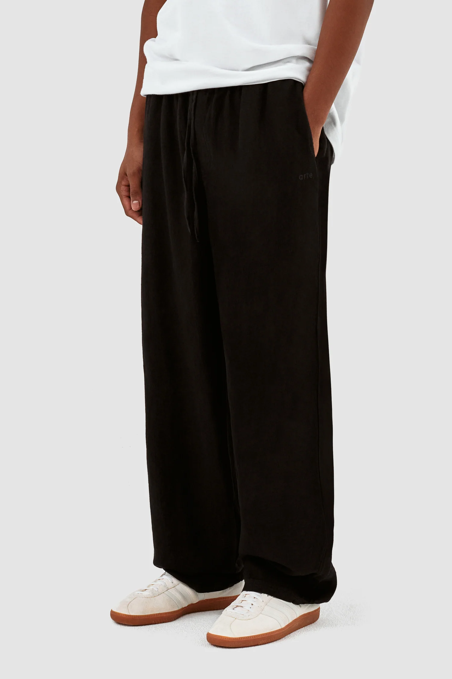 Jan Linnen Pants - Black - Image 7