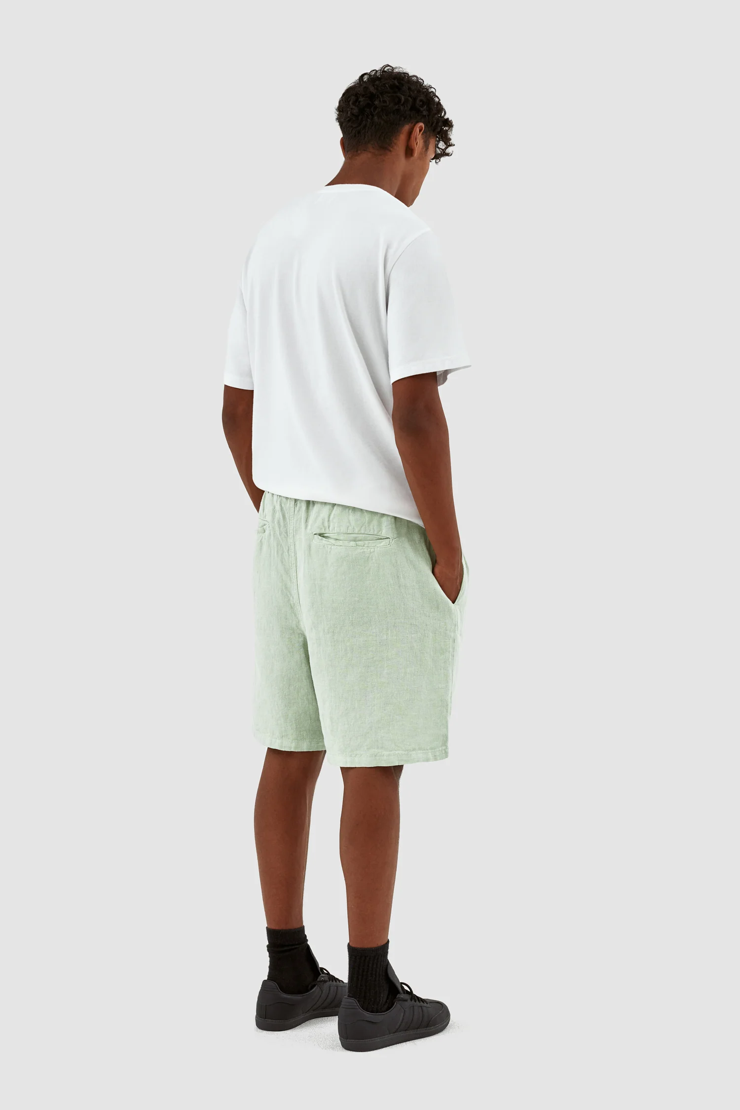 Jan Linnen Shorts - Green - Image 6