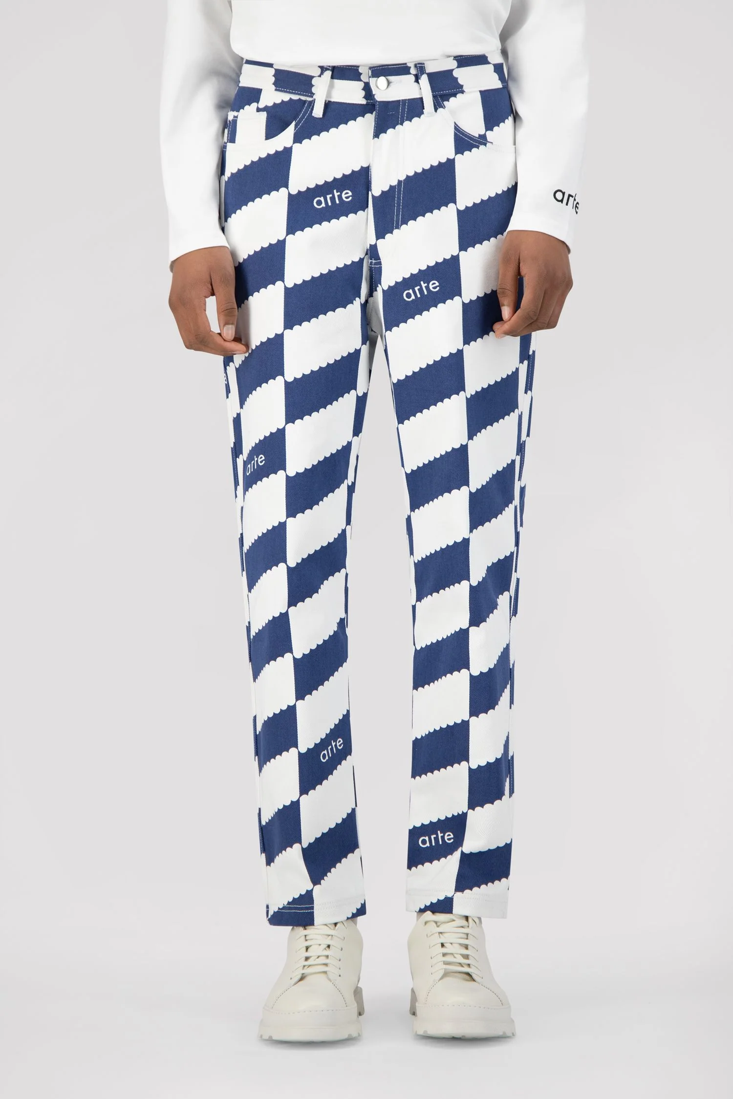 Jean Dia Pants - White/Navy - Image 2