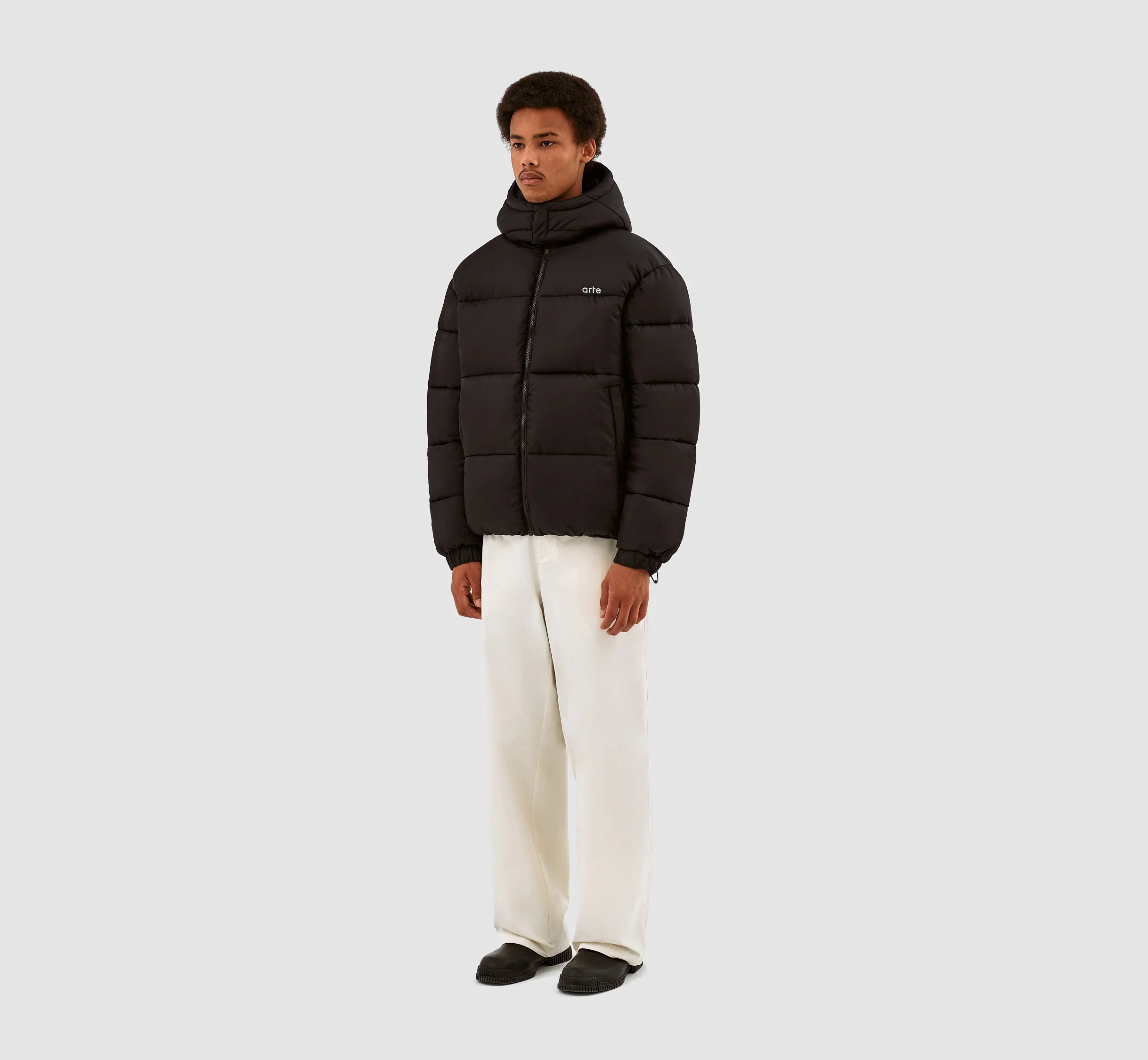 Joey Reversible Puffer Jacket - Black - Image 7