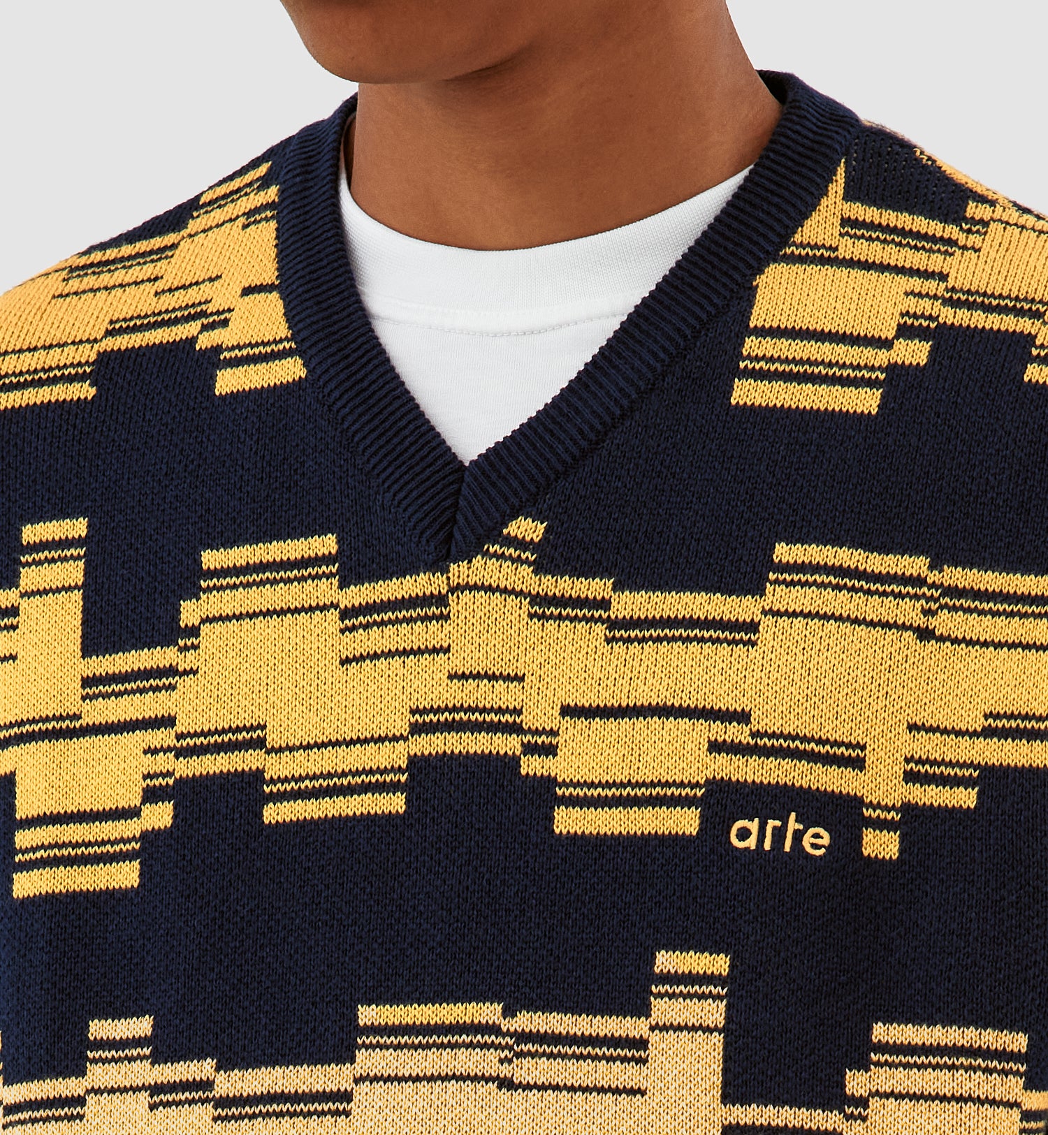 Karl Tertis Knit - Navy/Yellow - Image 4
