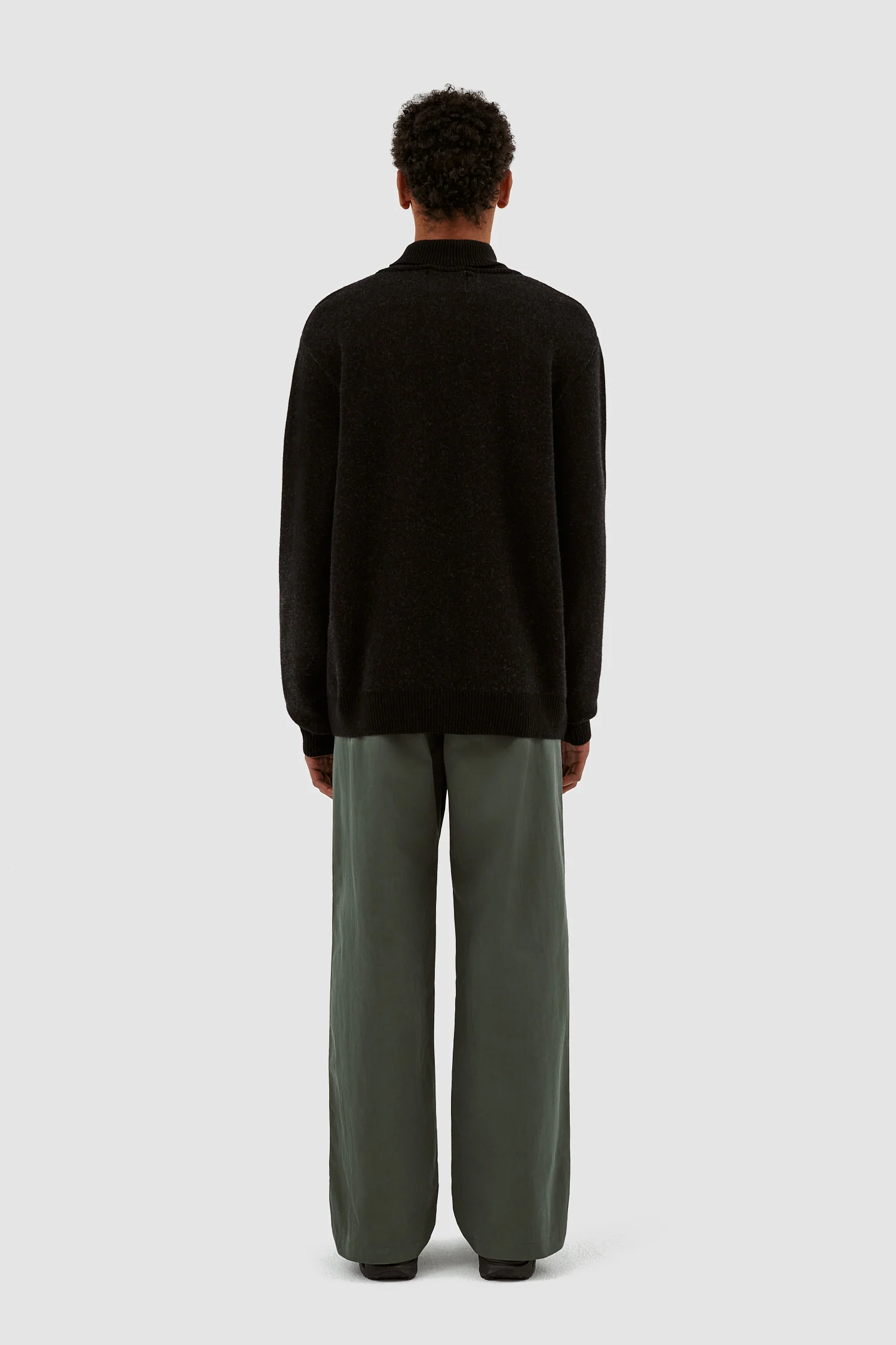 Kole Logo Sweater - Black - Image 6