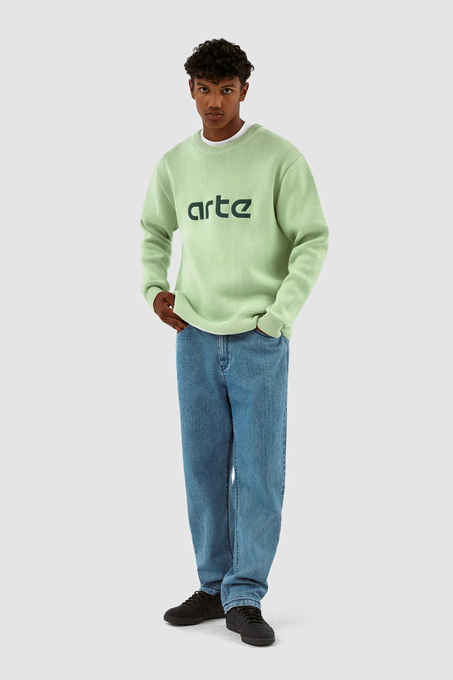 Kris Logo Sweater - Light Green - Image 4
