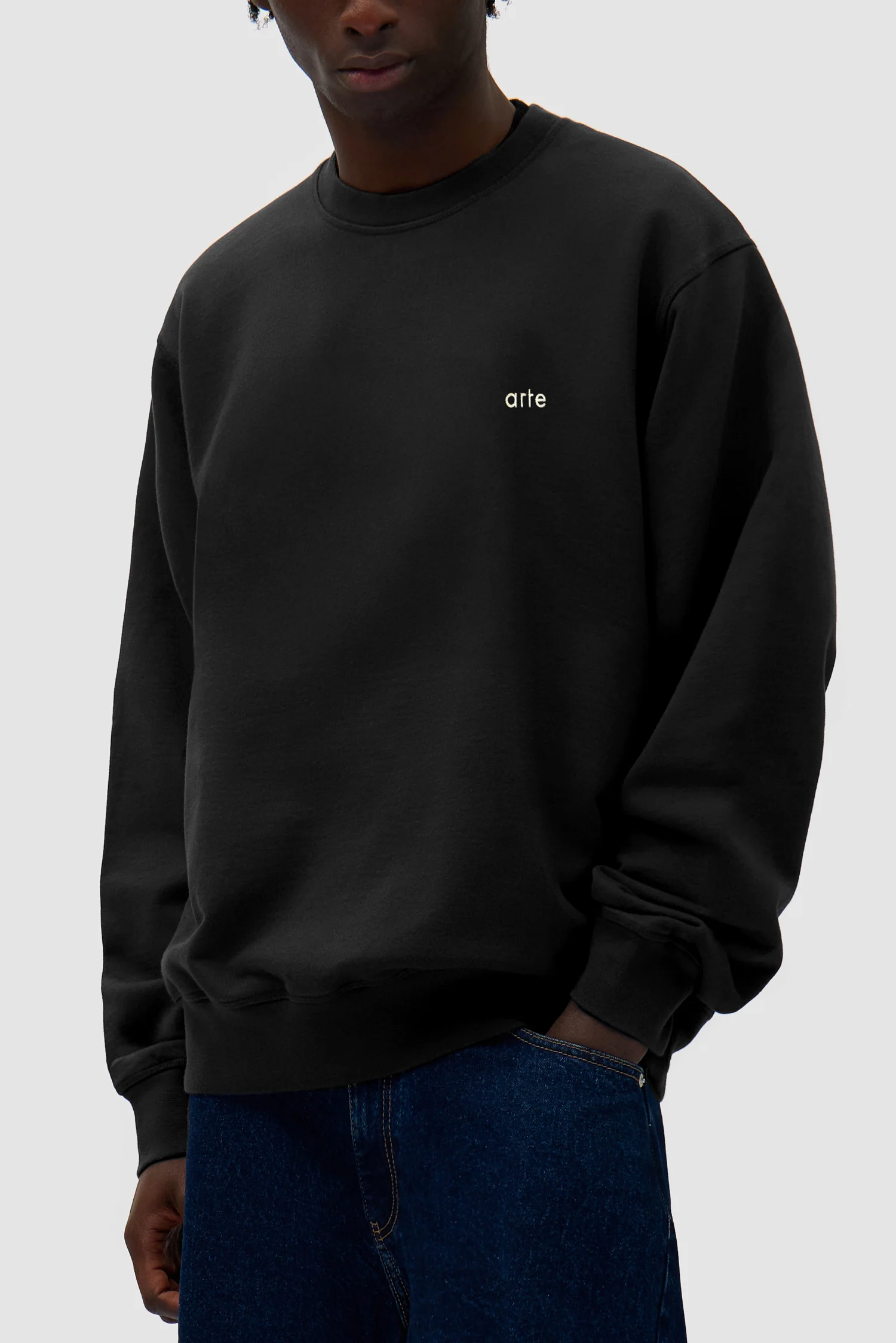 Logo Crewneck - Black - Image 4
