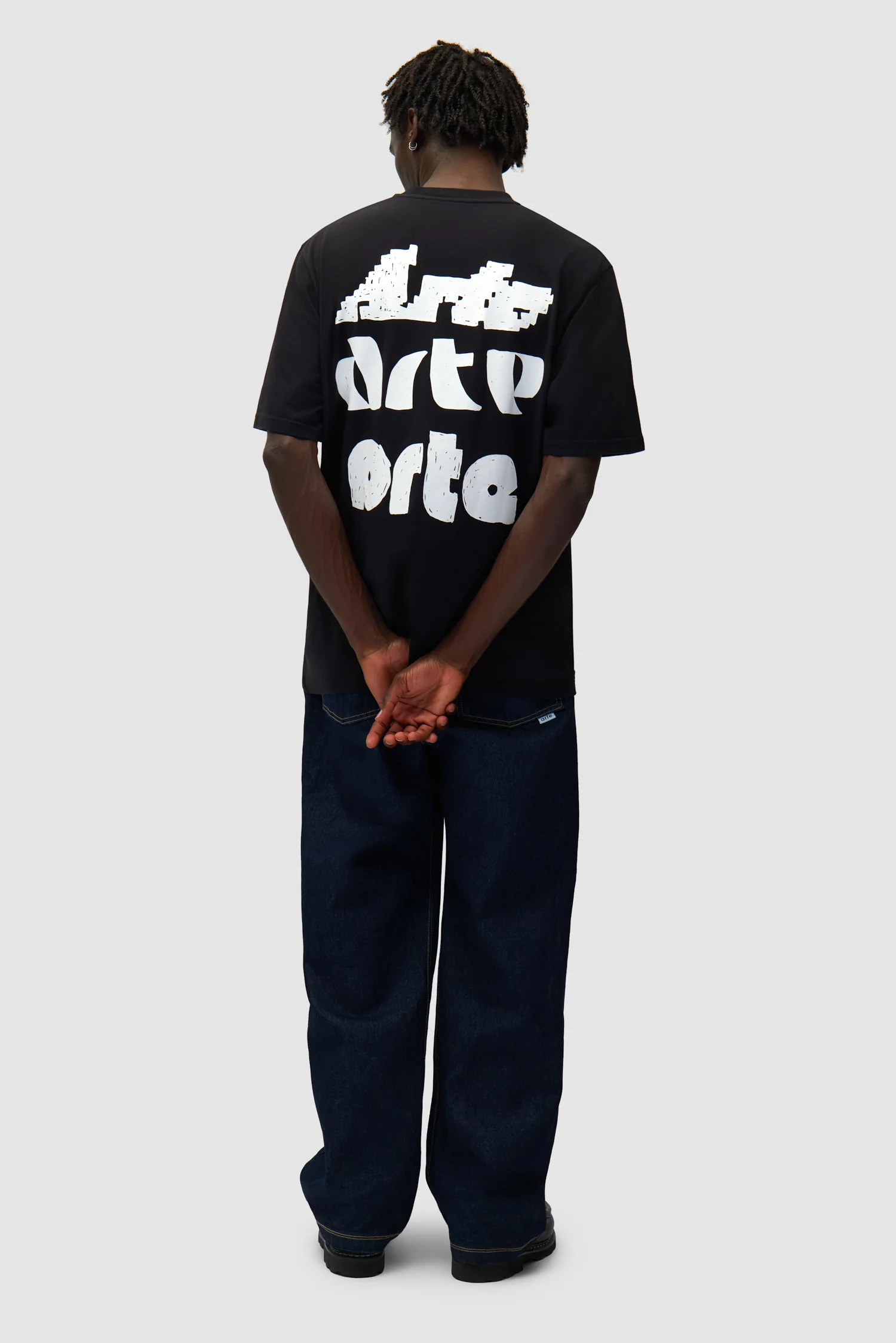Multi Arte Print T-Shirt - Black - Image 6