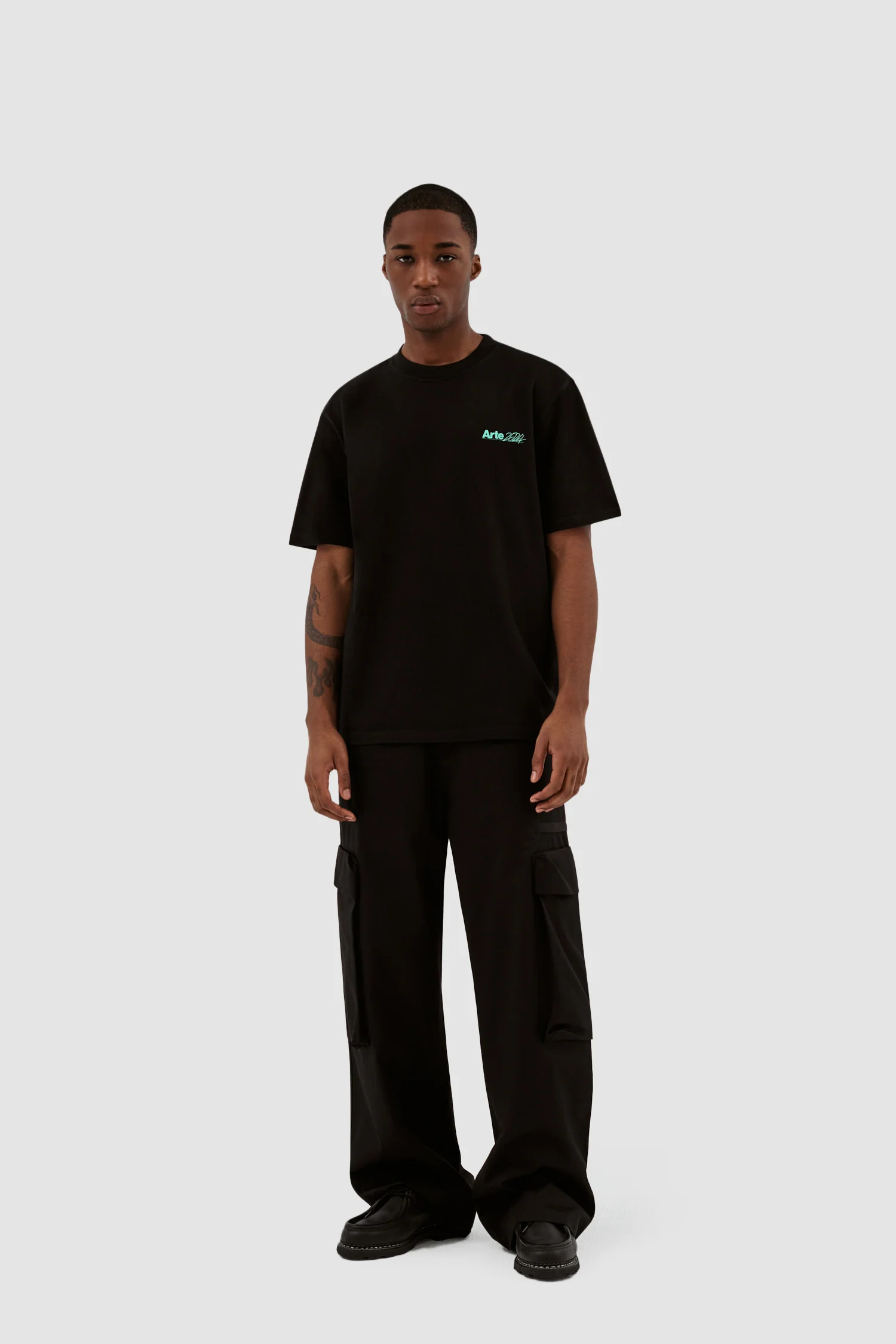 Park Pocket Pants - Black - Image 5