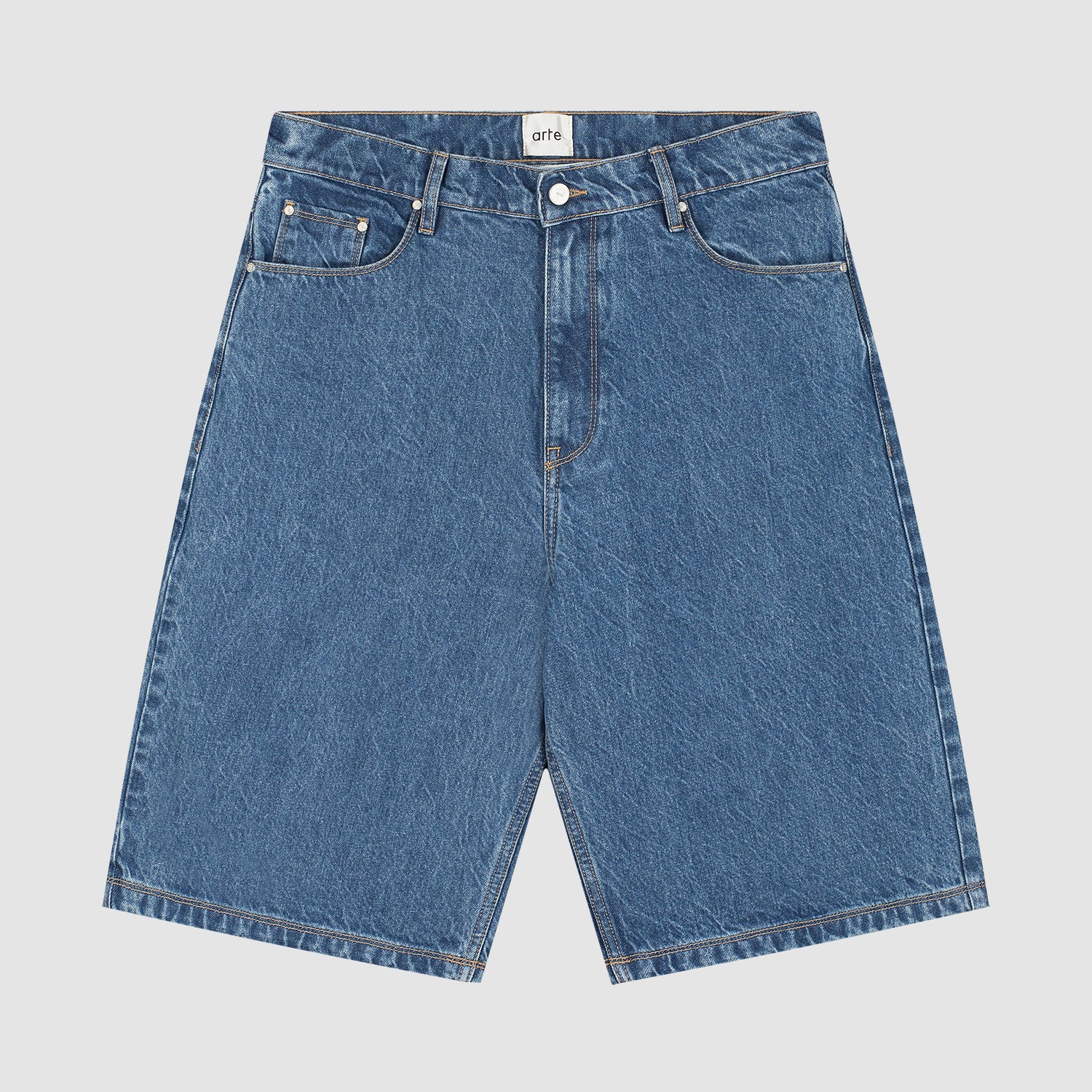 Round pocket Denim Shorts - Raw Denim