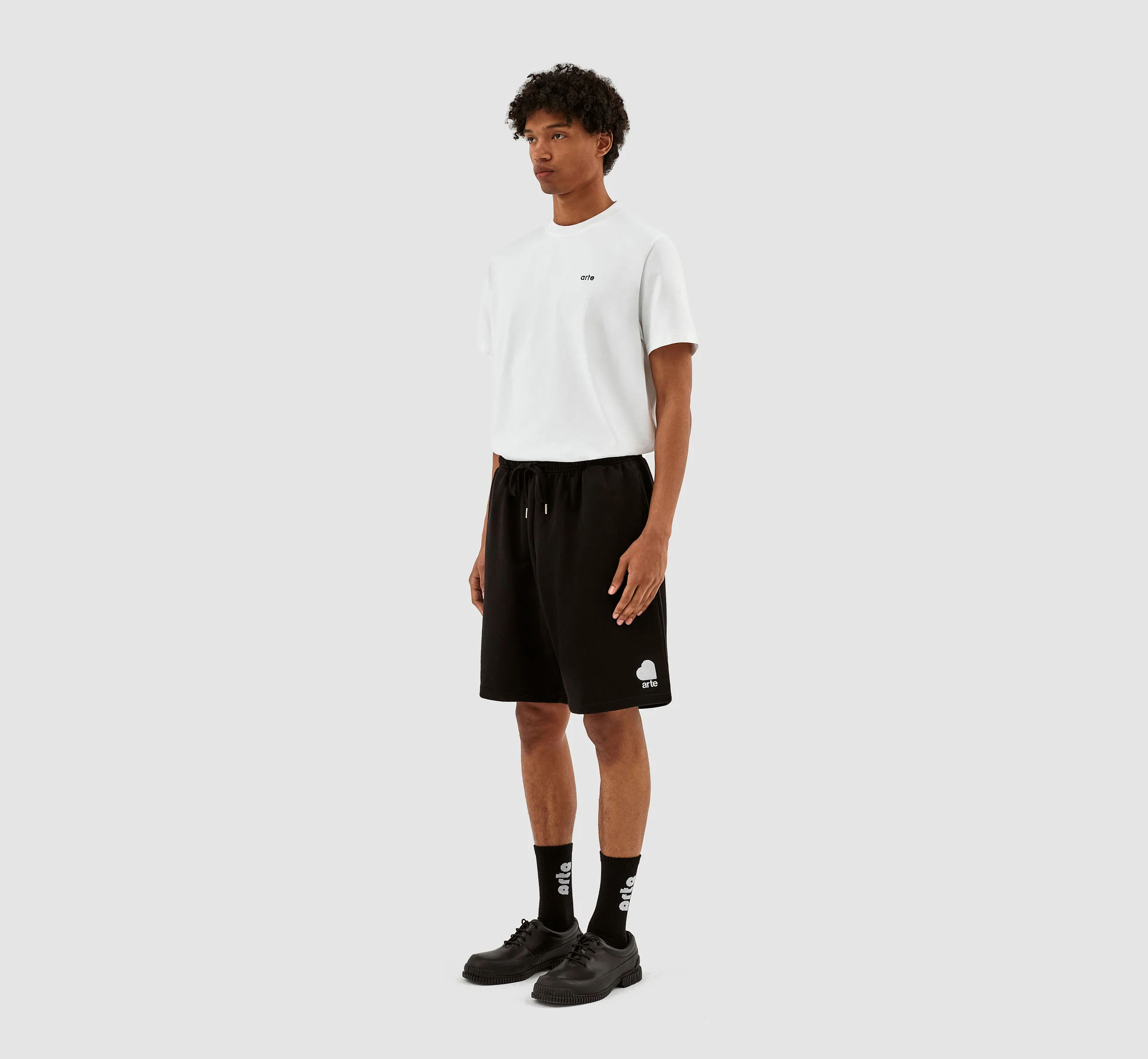 Seppe Shorts - Black - Image 6