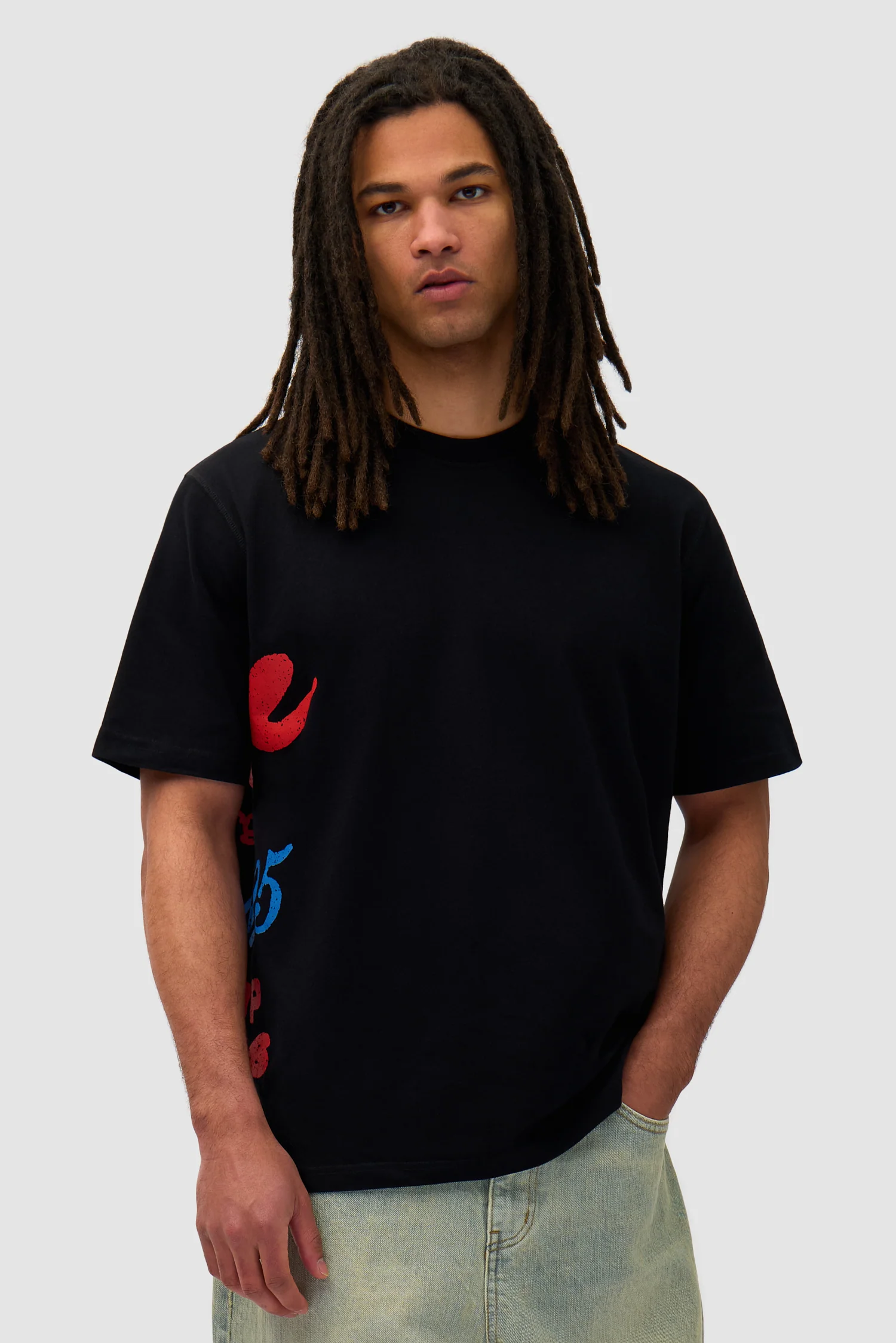 Side Print T-shirt - Black - Image 3