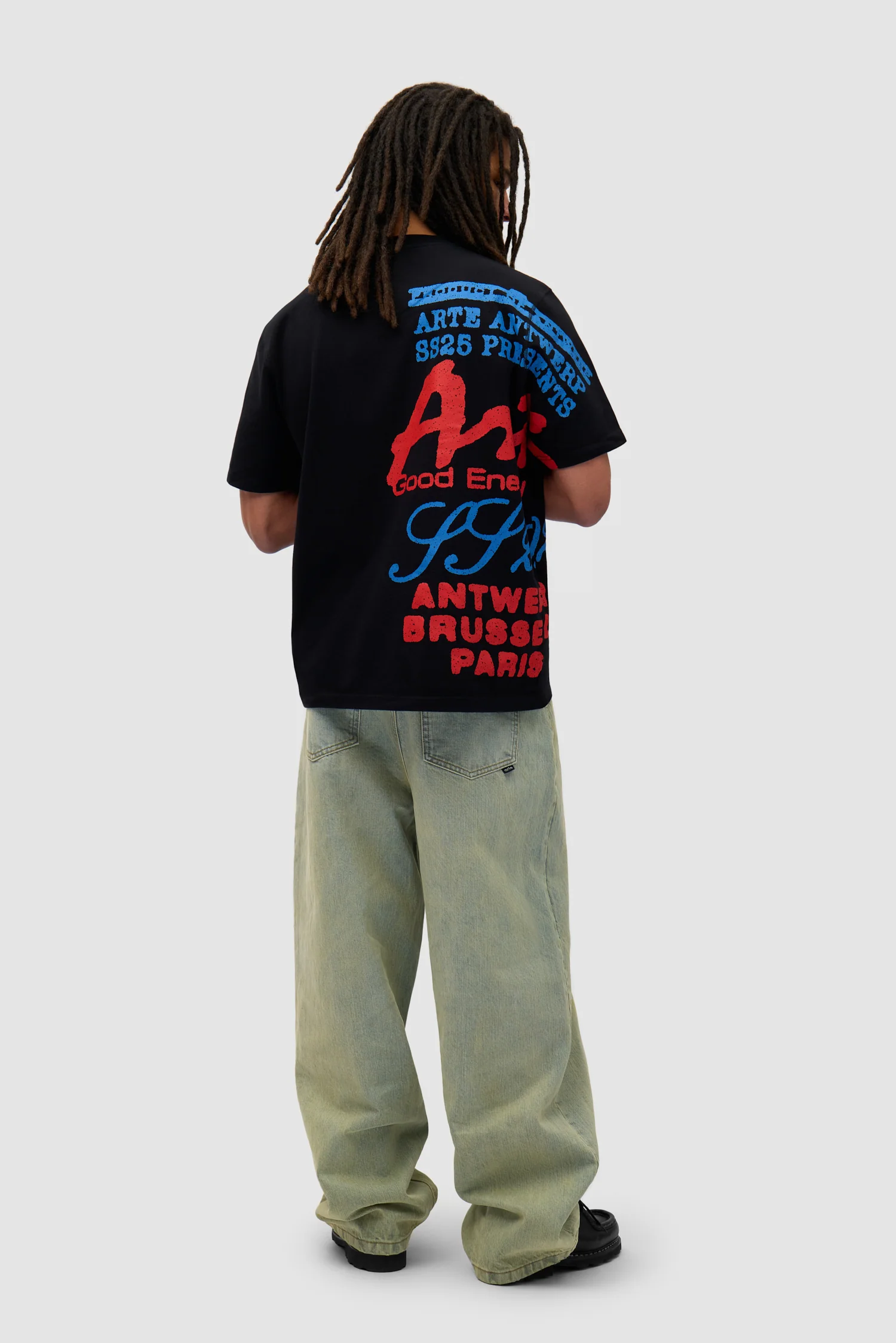 Side Print T-shirt - Black - Image 5