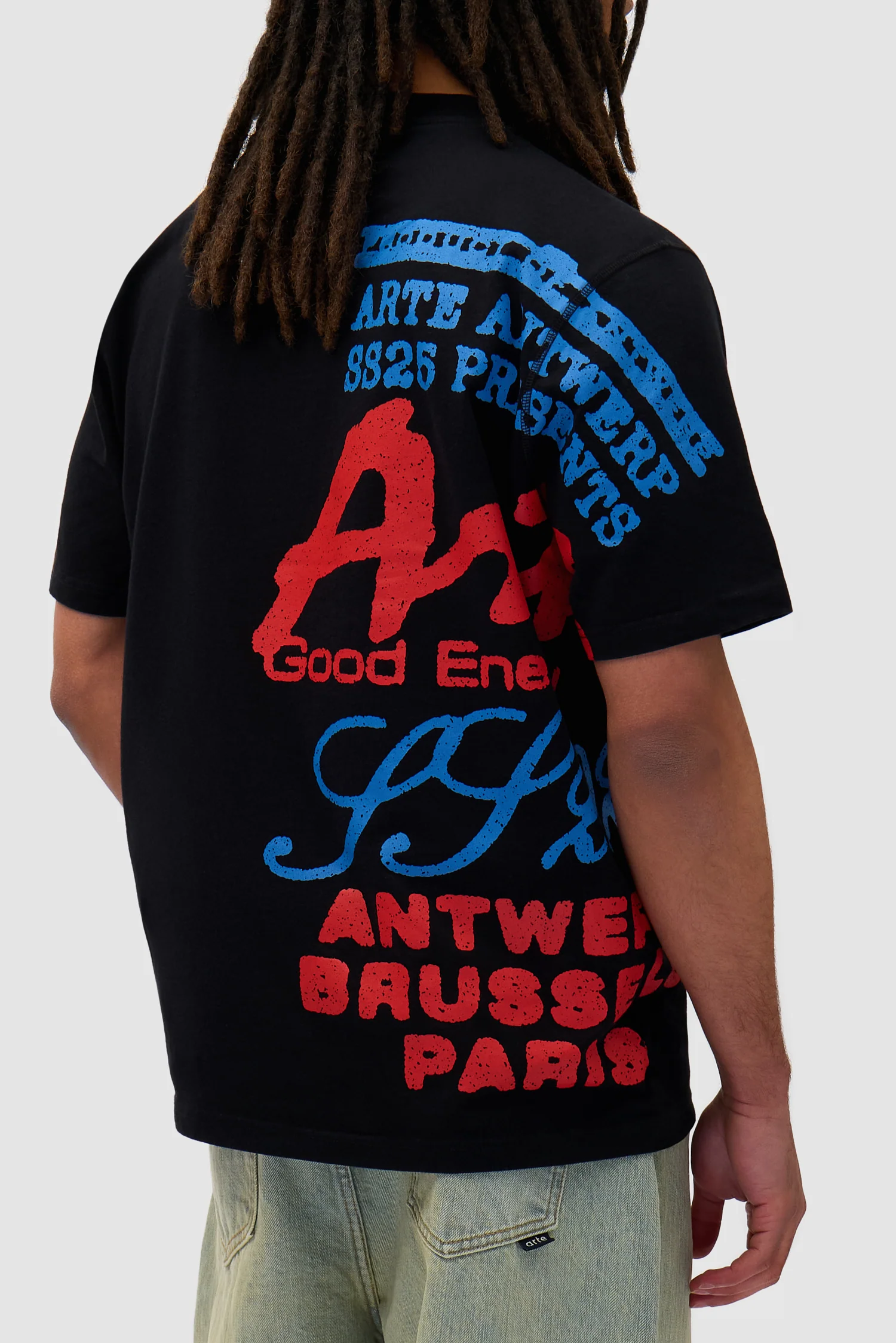 Side Print T-shirt - Black - Image 6