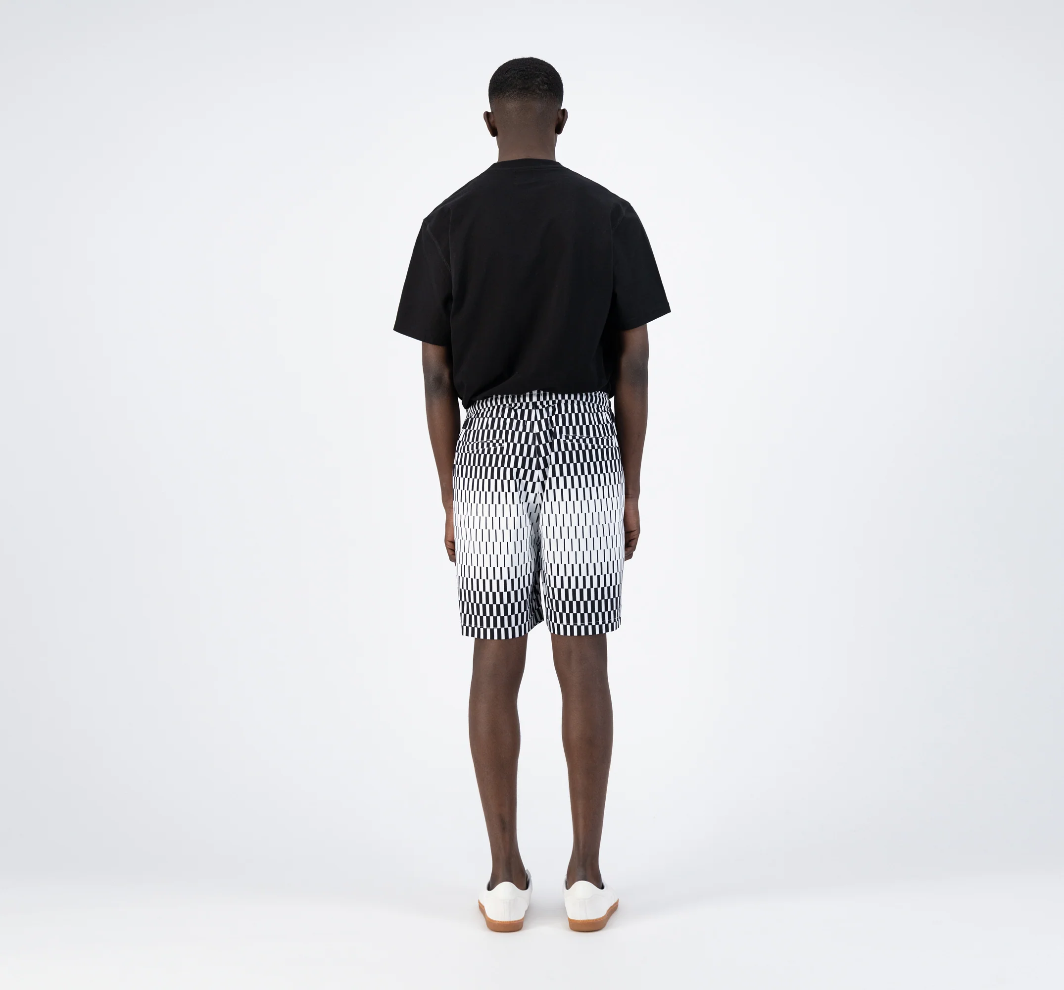 Soto Retan Shorts - Black/White - Image 6