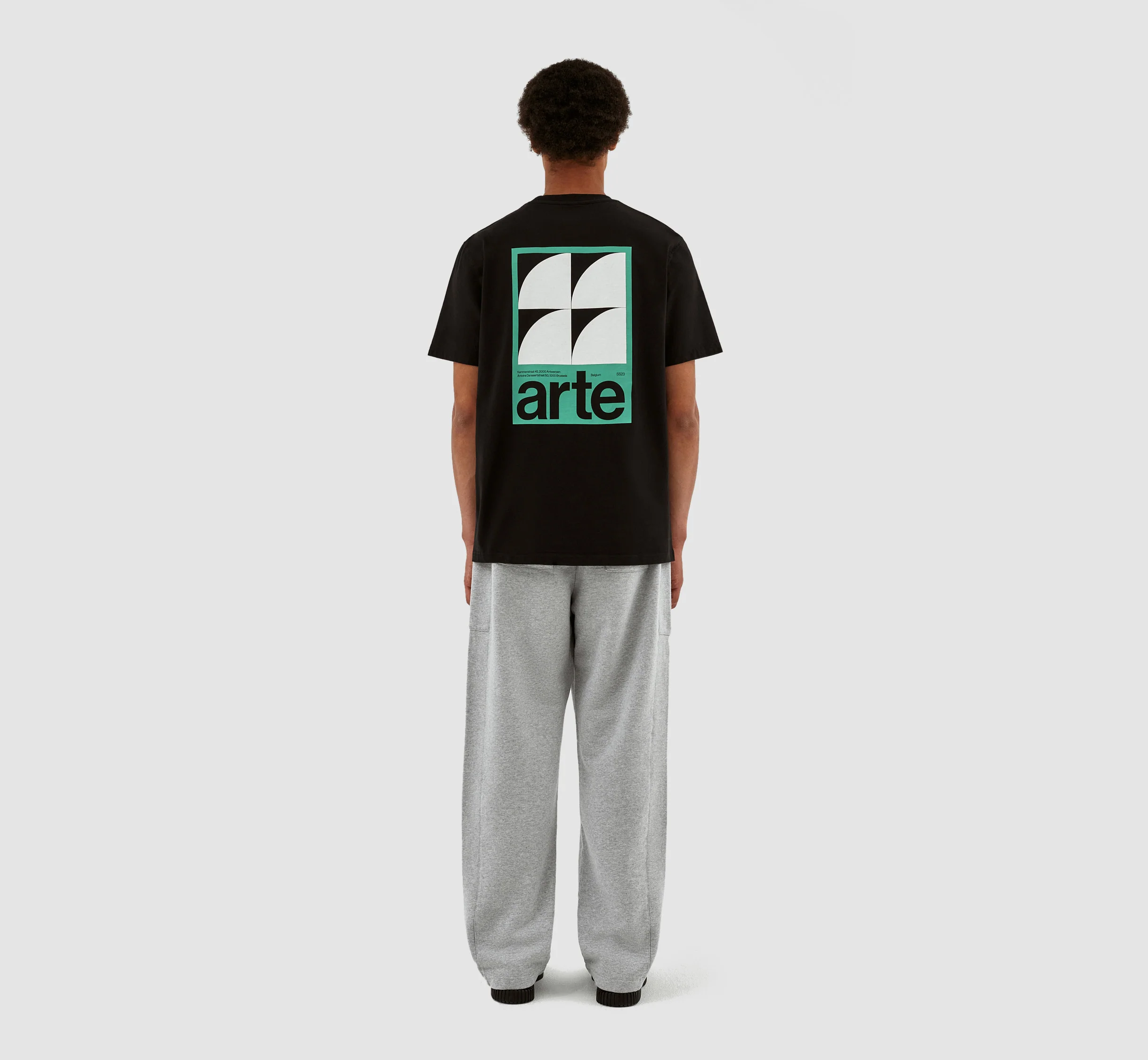 Taut Back G Print T-shirt - Black - Image 5