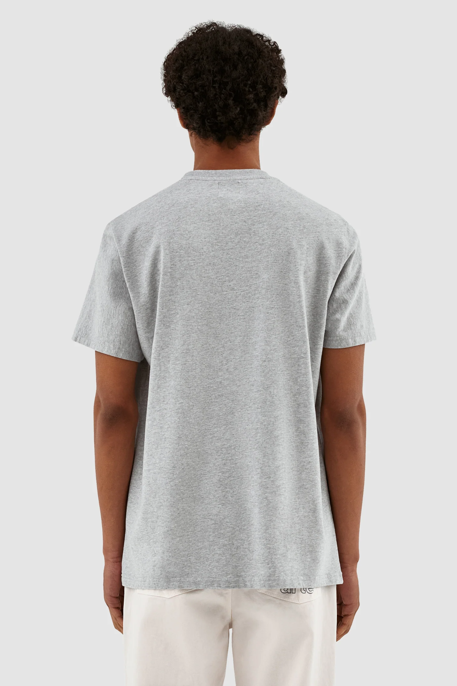 Taut Embroi Heart Logo T-shirt - Grey - Image 3