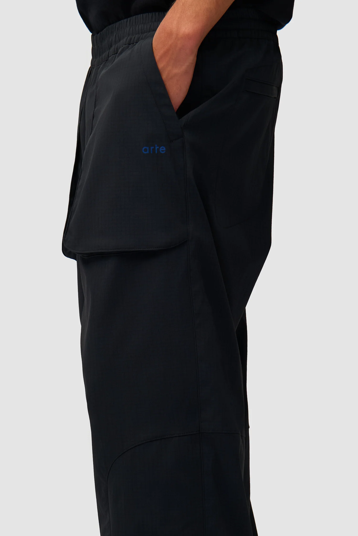 Technical Polar Pants - Black - Image 5