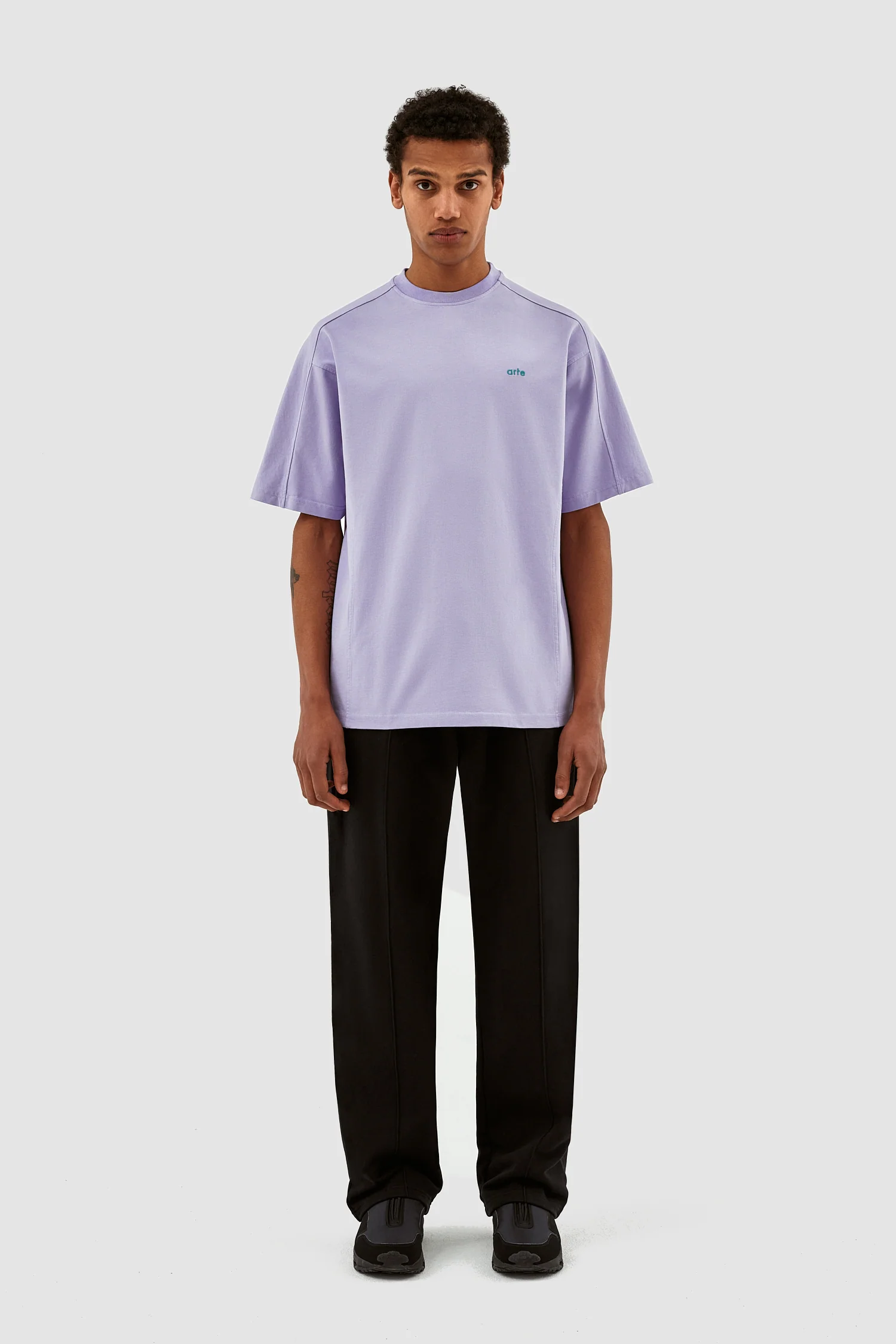 Theo S Cuts T-shirt - Violet - Image 4