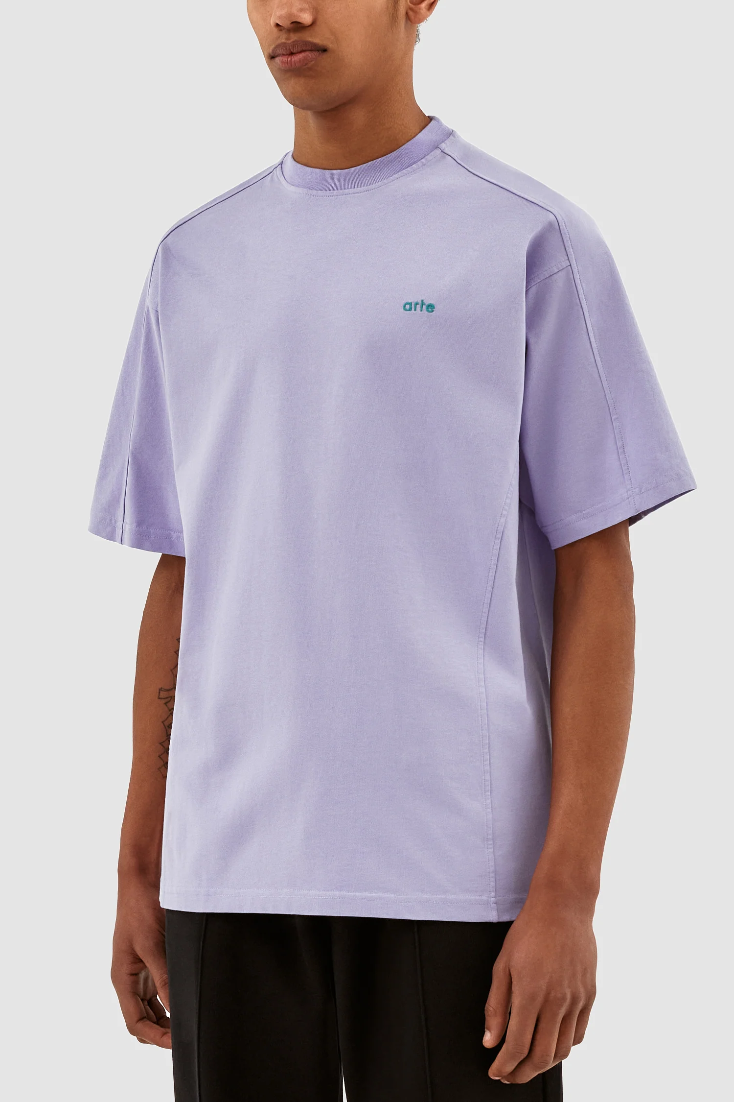 Theo S Cuts T-shirt - Violet - Image 7