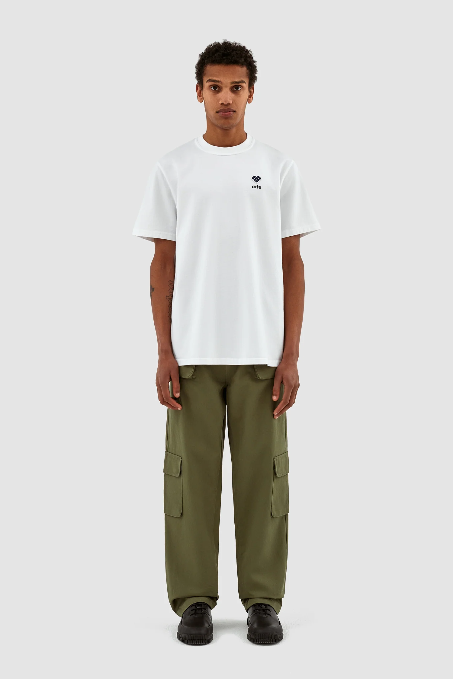 Tommy Heart Patch T-shirt - White - Image 2