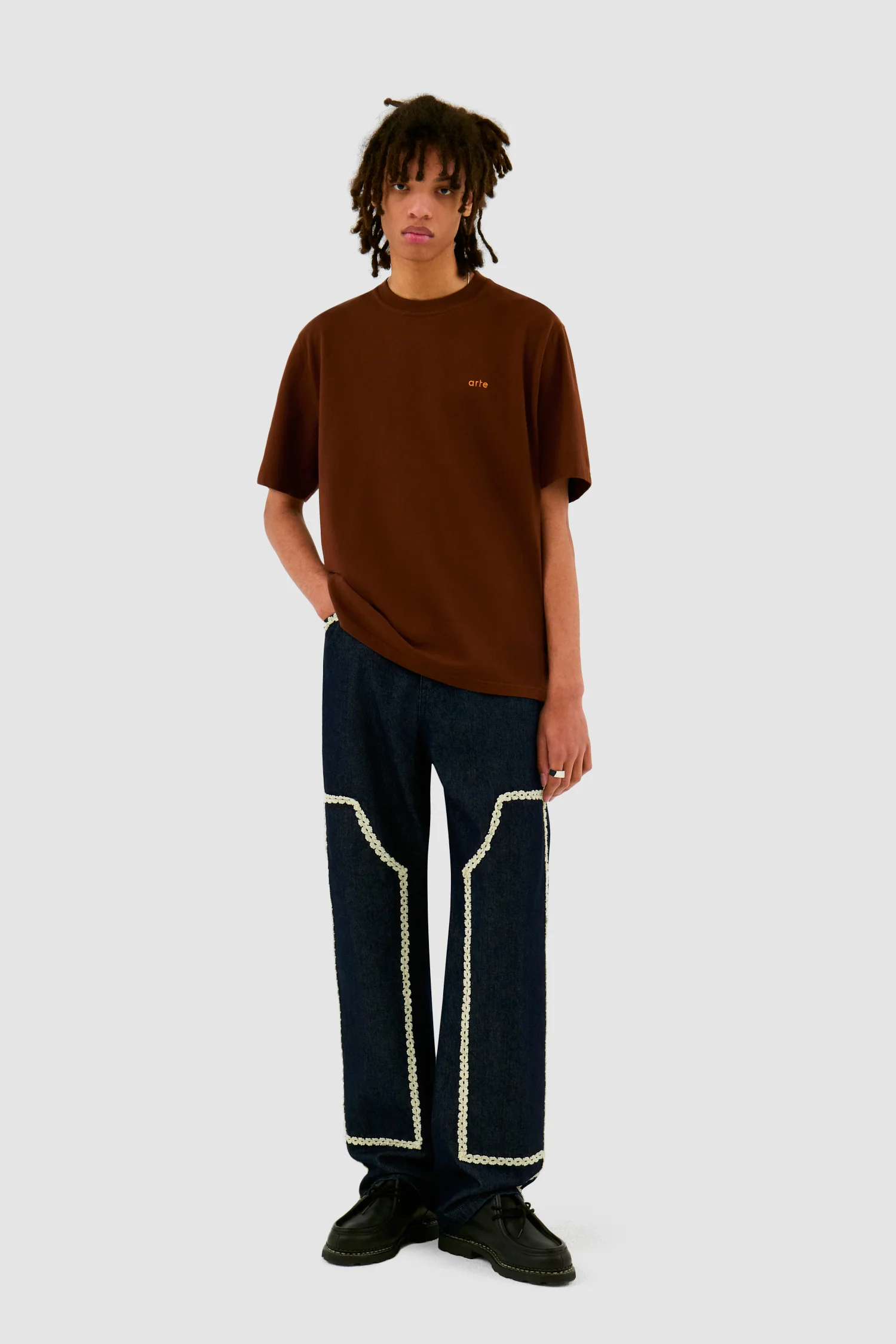 Tulip T-shirt - Brown - Image 4