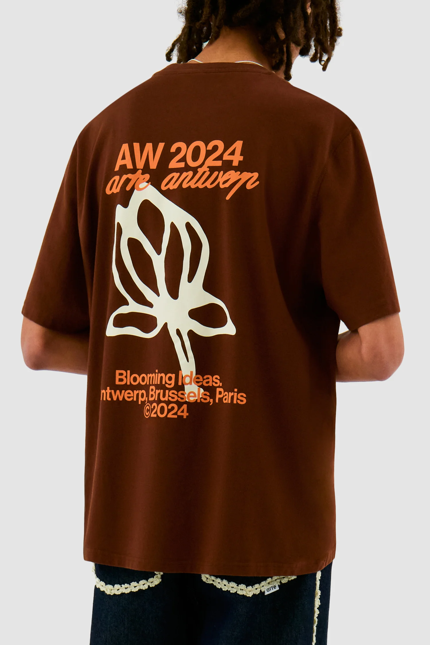 Tulip T-shirt - Brown - Image 7