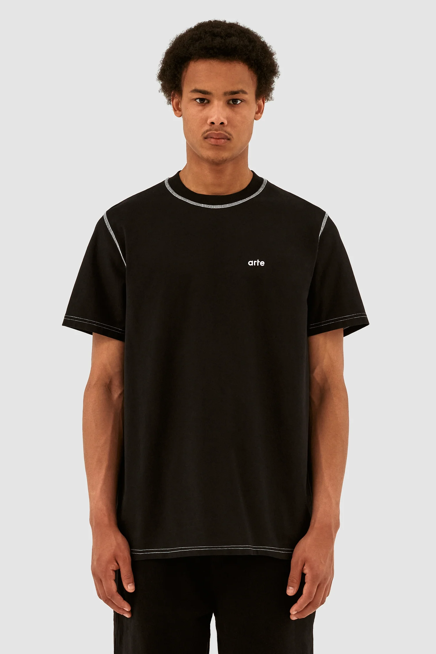 Turner Contrast T-shirt - Black - Image 2