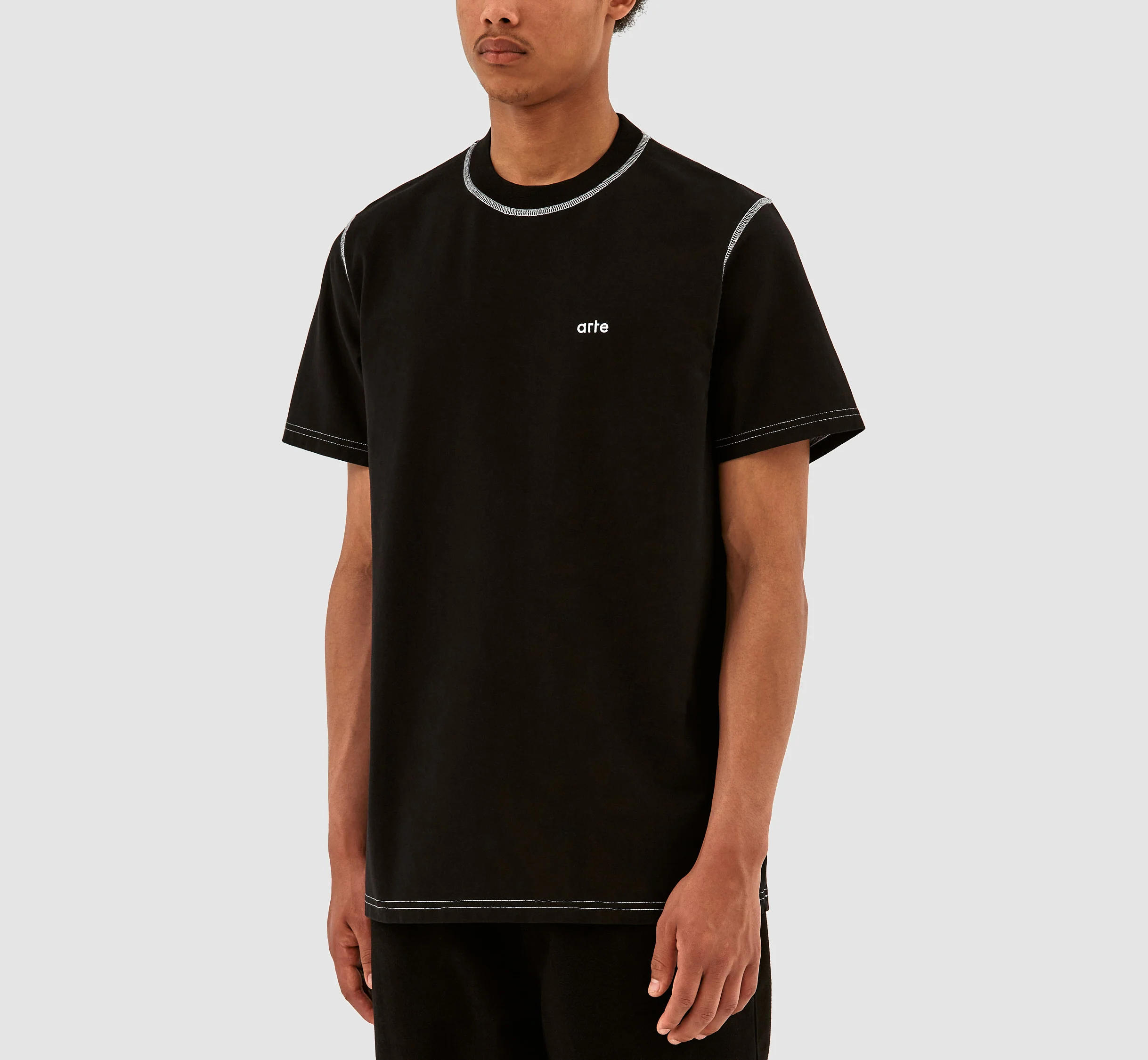 Turner Contrast T-shirt - Black - Image 4