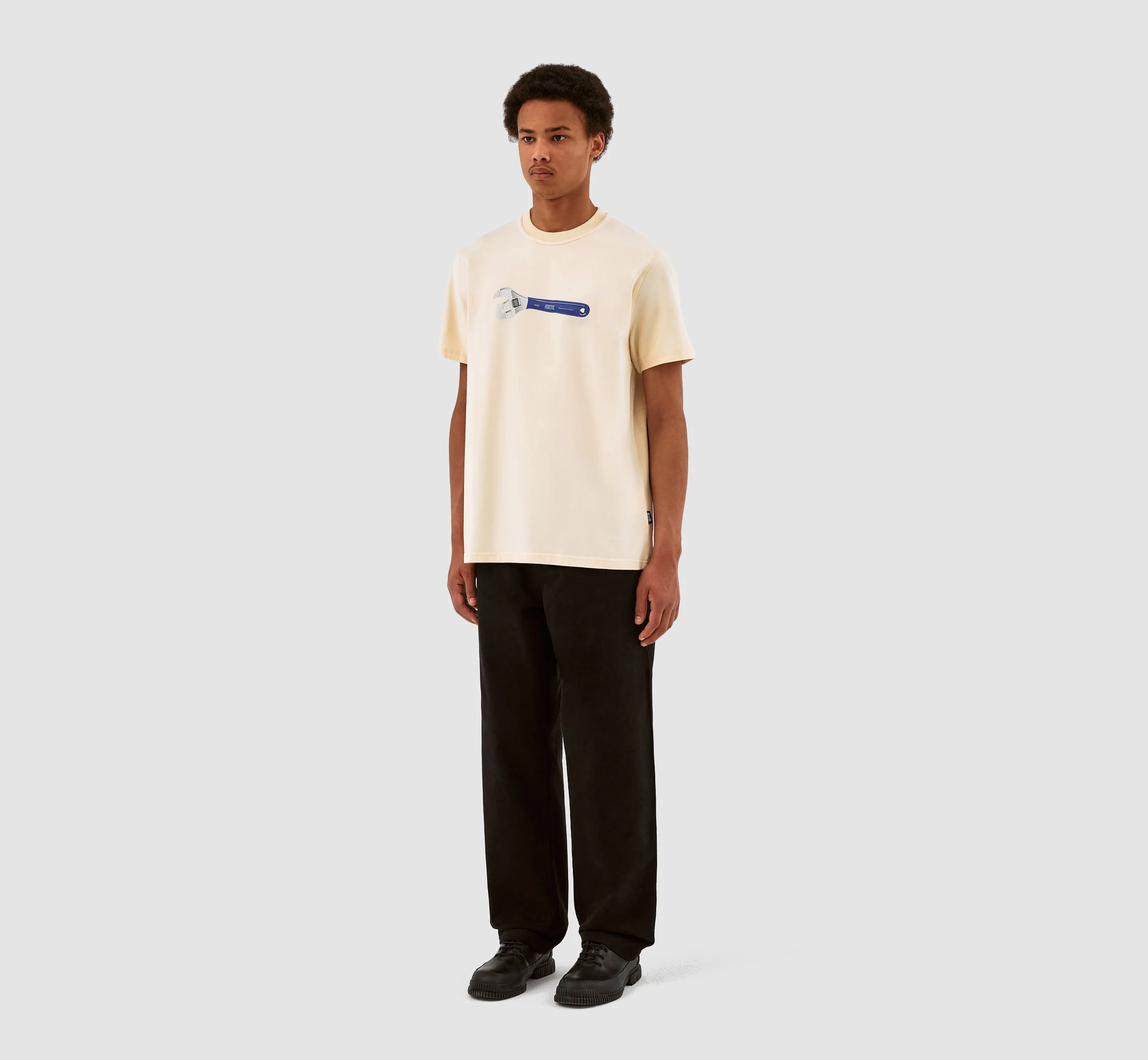 Turner Tool T-shirt - Cream - Image 6