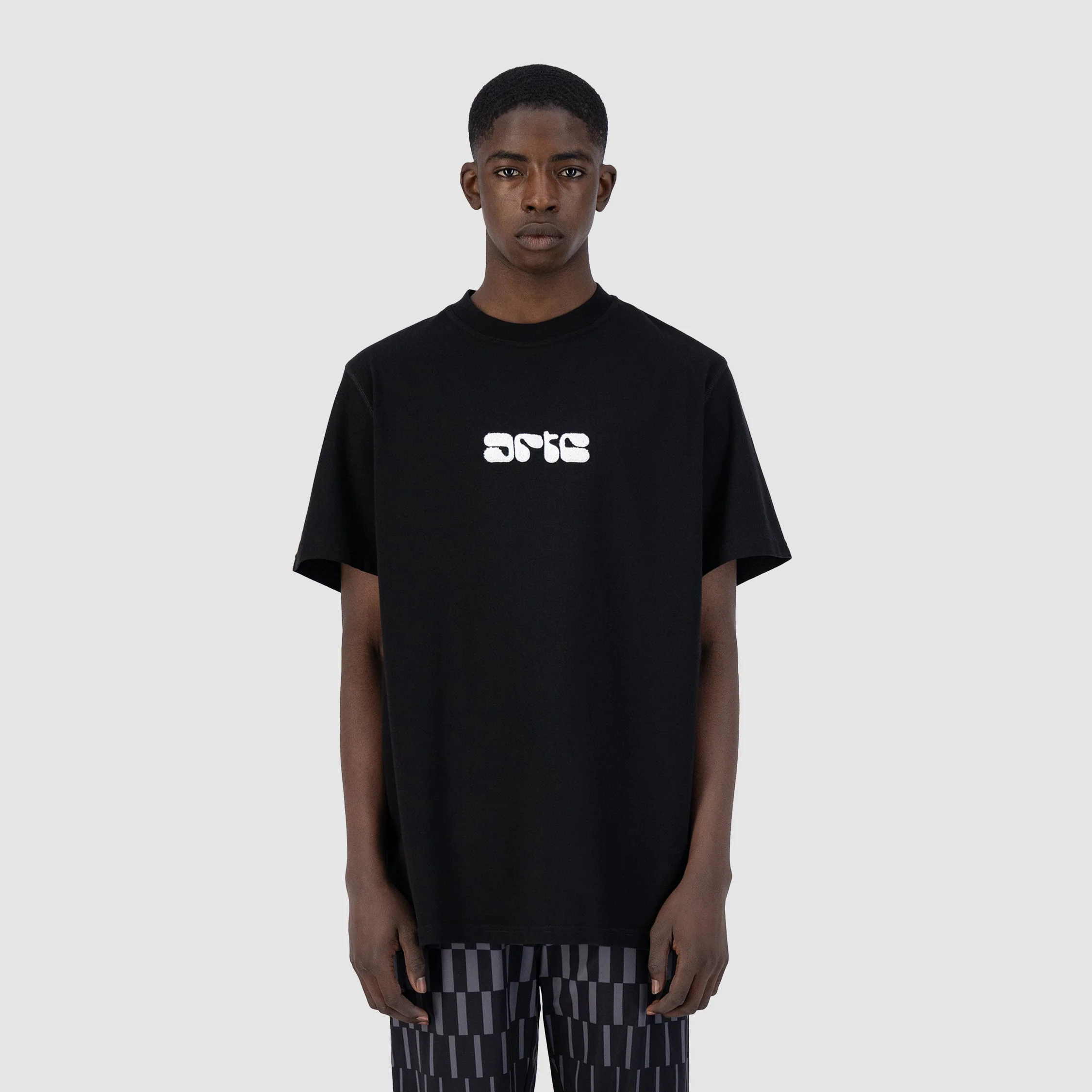 Tzara Reban Logo T-shirt - Black